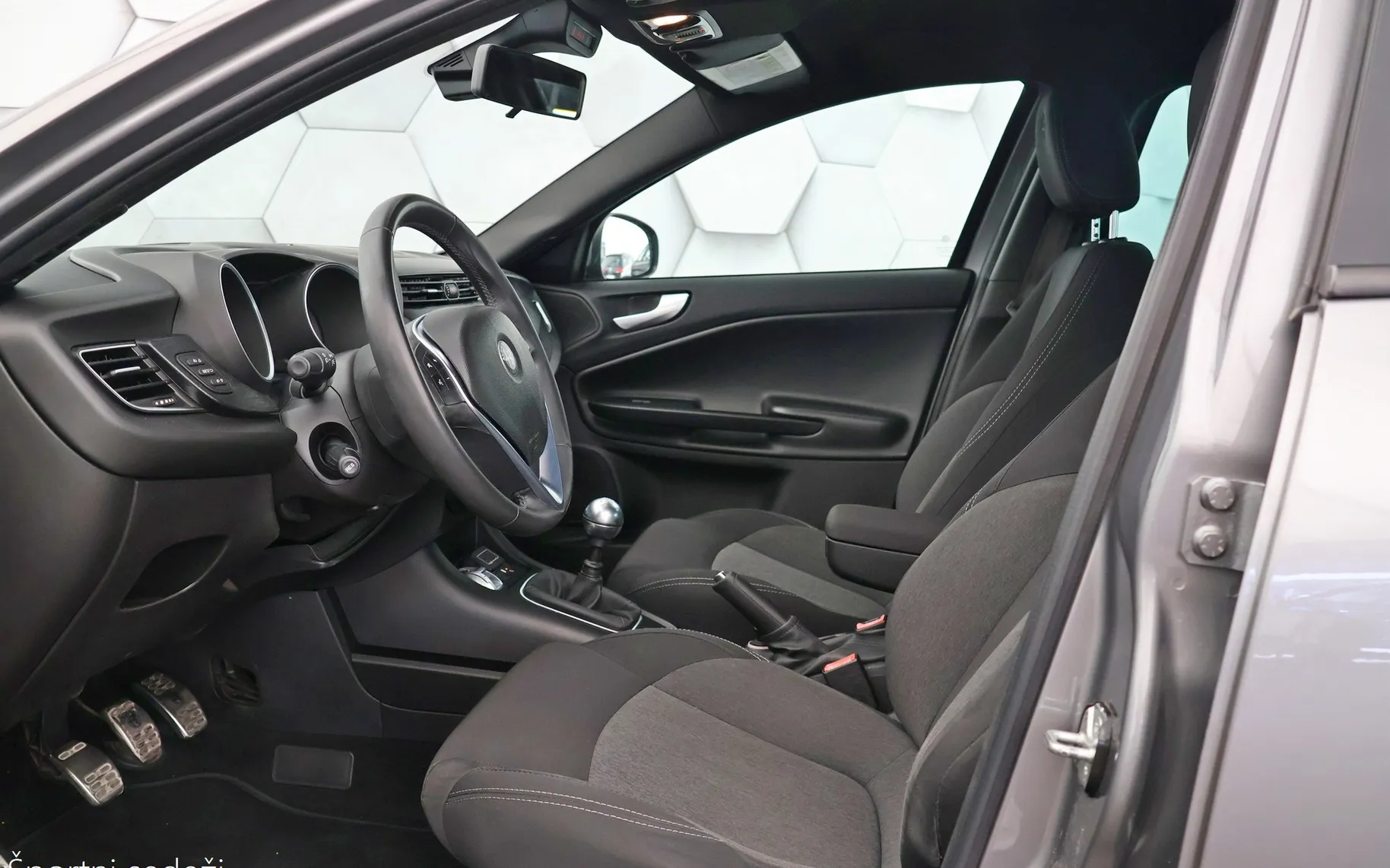 Zunanja slika - Alfa Romeo Giulia - Giulietta 1.6 JTD-Multijet Super 120KM - 9