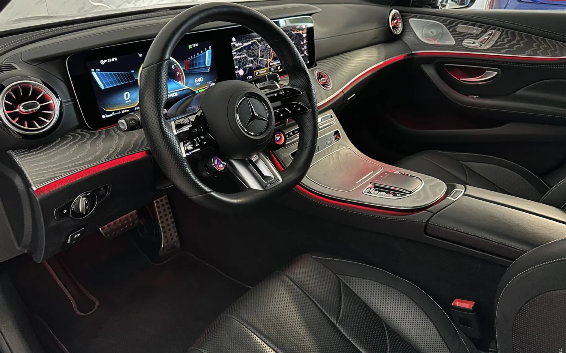 Notranja slika - Mercedes-Benz CLS-Razred - AMG 53 4MATIC+ |Zračno|360K|Kljuka|Burm|Memory|R.. - 8
