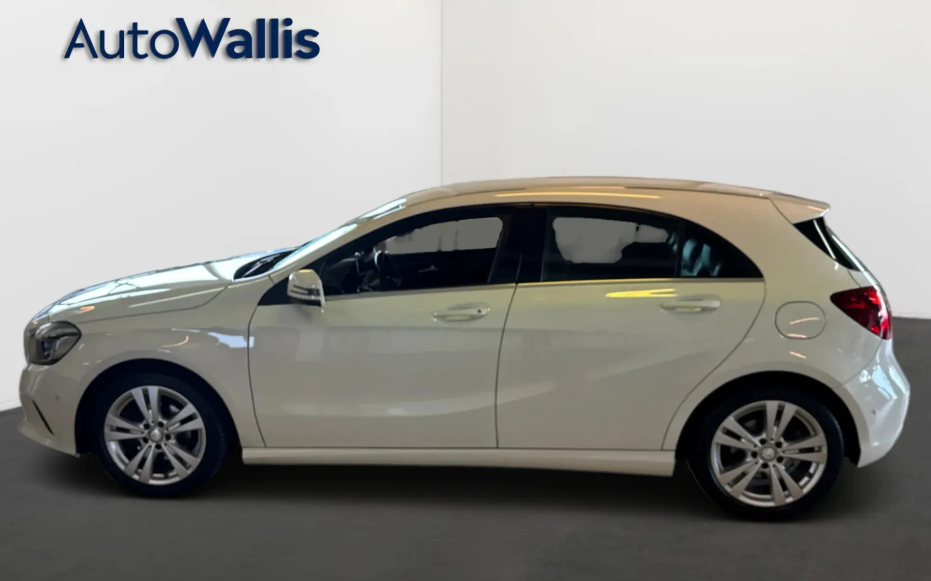 Zunanja slika - Mercedes-Benz A Class Long - A 180CDI  AUT   1 LAST  SLO - 3