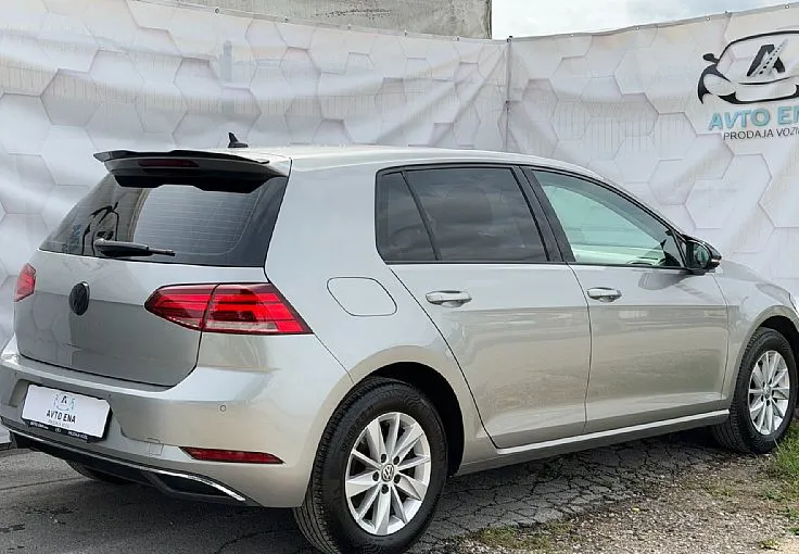 Zunanja slika - VW Golf - 1.0 TSI - LED - VELIK EKRAN - ALU15 - GRETJE SED. - 3