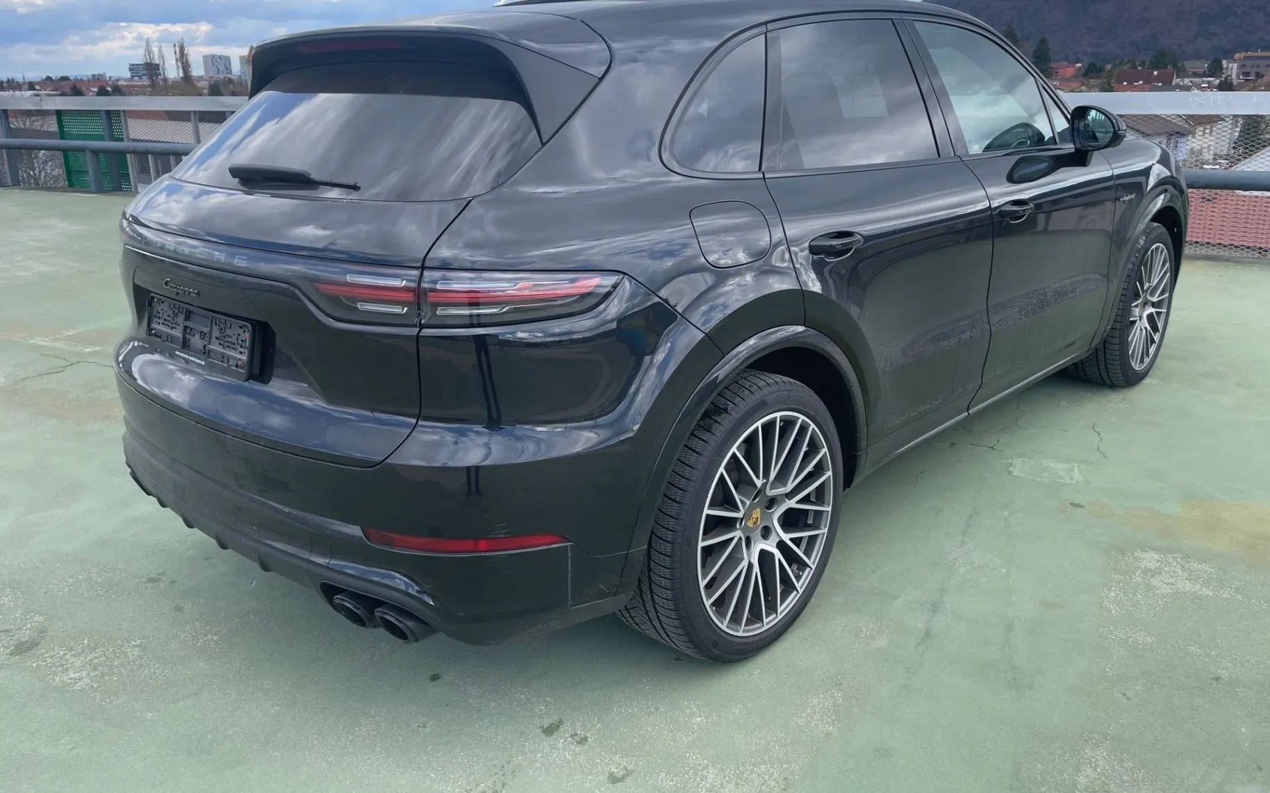 Zunanja slika - Porsche Cayenne - 3.0 E-HYBRID PLATINUM EDITION AUTO MATRIX.USNJE - 3