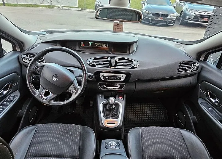 Zunanja slika - Renault Scénic - Scenic 1.2 16v-BOSSE-Le 159.000km-Odličen- Tempo.- - 15