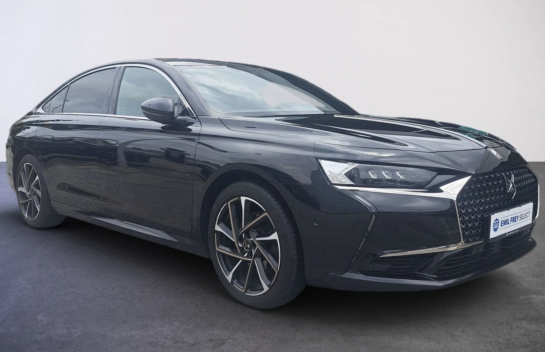 Zunanja slika - DS DS 9 - E-Tense 250 Rivoli+ - 1