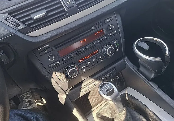 Zunanja slika - BMW X1 - serija : xDrive 4X4 POGON - SLOVENSKO POREKLO - 8