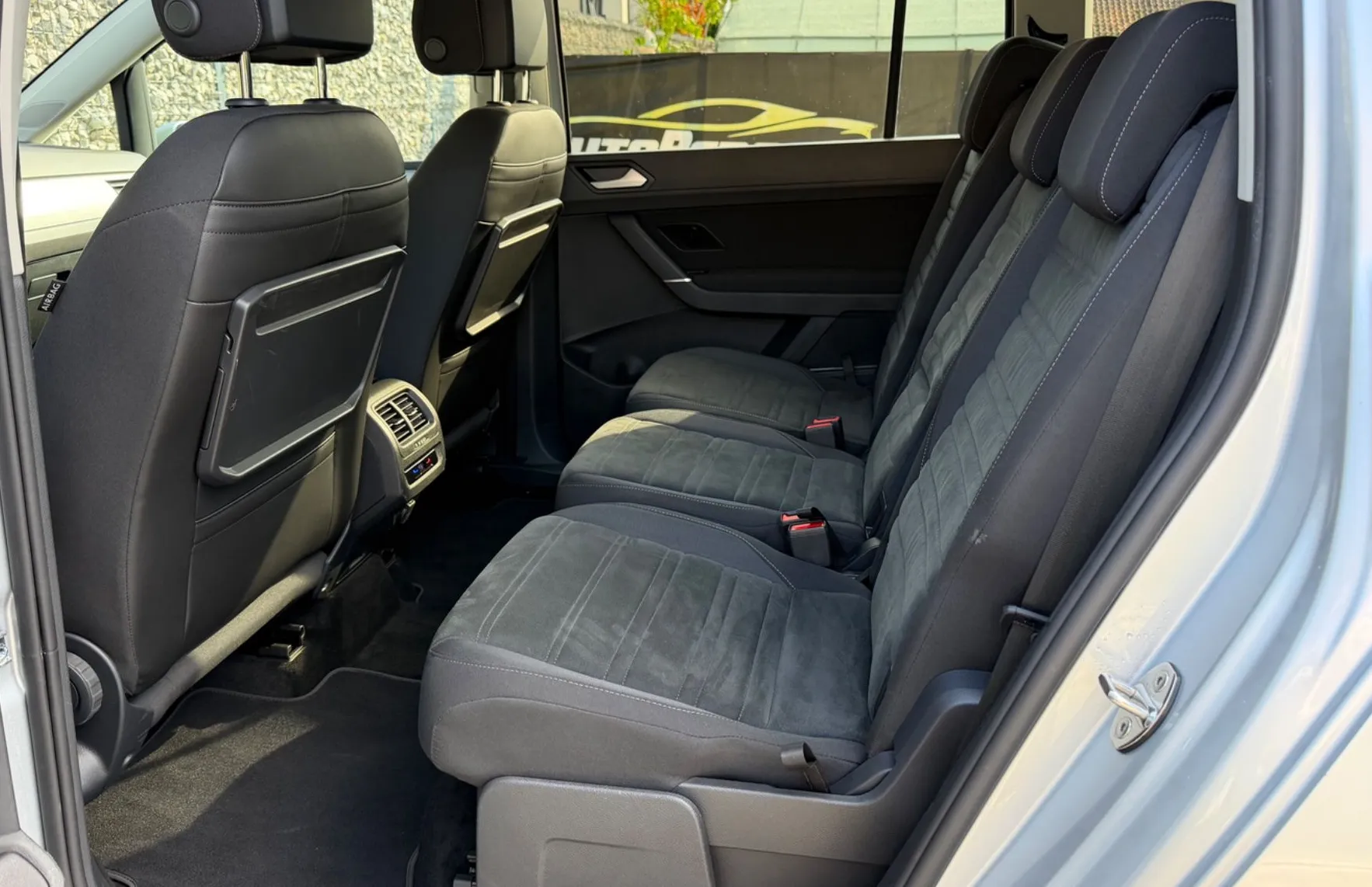 Zunanja slika - Volkswagen Touran - 2.0 TDI DSG |1. LAS.|VIRTUAL|ALCANTARA|MASAZA|PDC| - 17