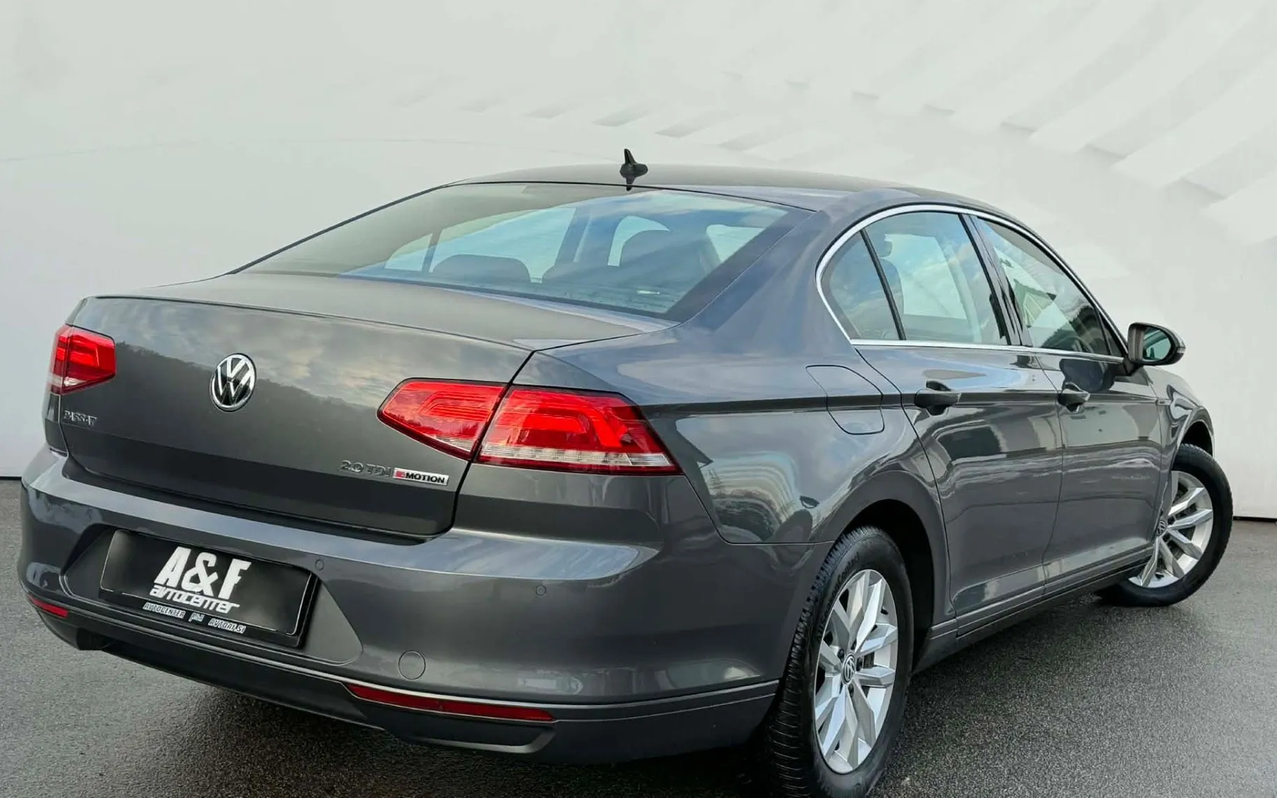 Zunanja slika - VW Passat - 2.0 TDI-4X4 POGON-H LINE-LIZING ZA TUJCE-NAVI- - 5