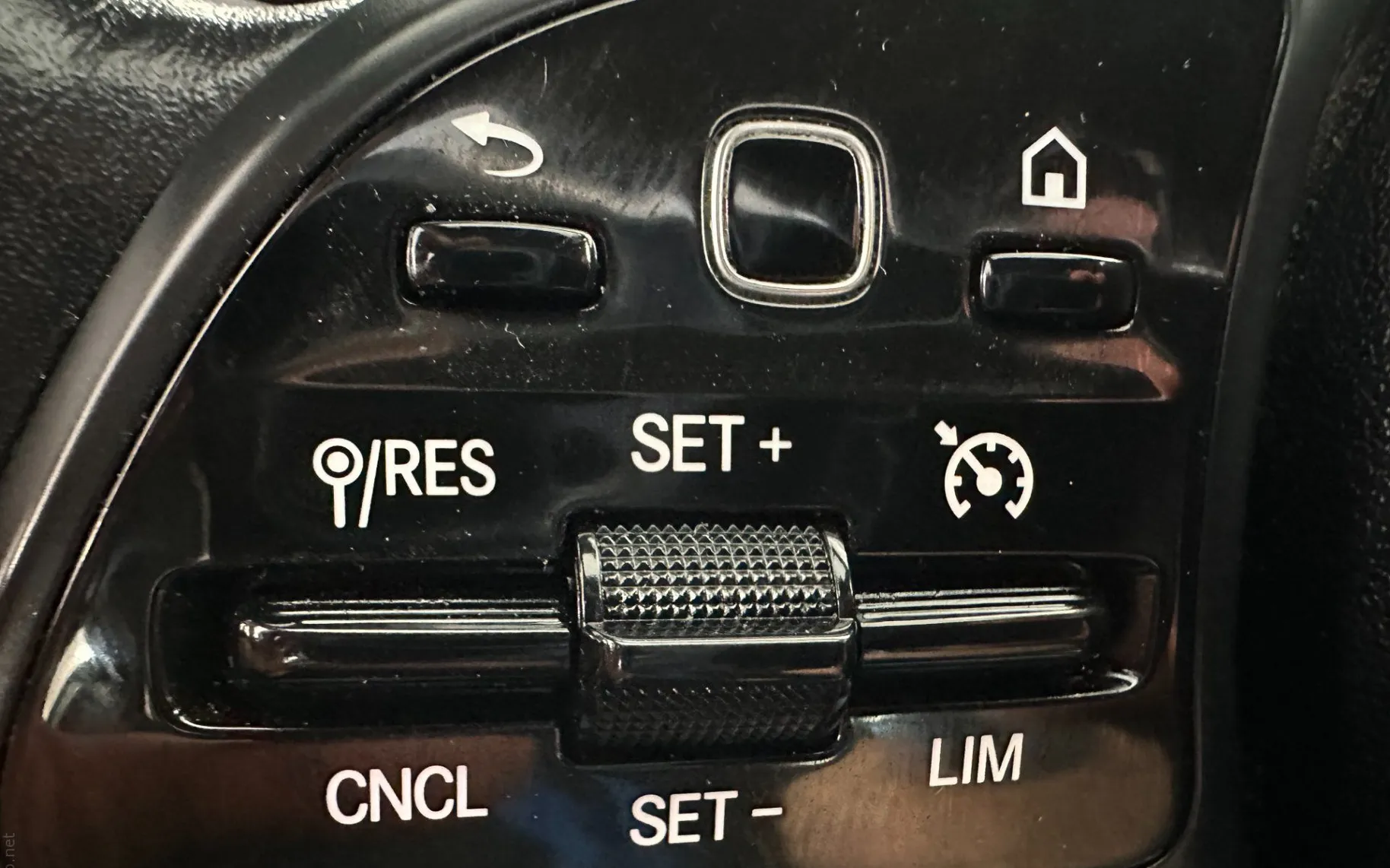 Zunanja slika - Mercedes-Benz GLA-Razred - GLA 250 e Avt.KAMERA.PANORAMA.LED.USNJE.NAVI.TOP - 5