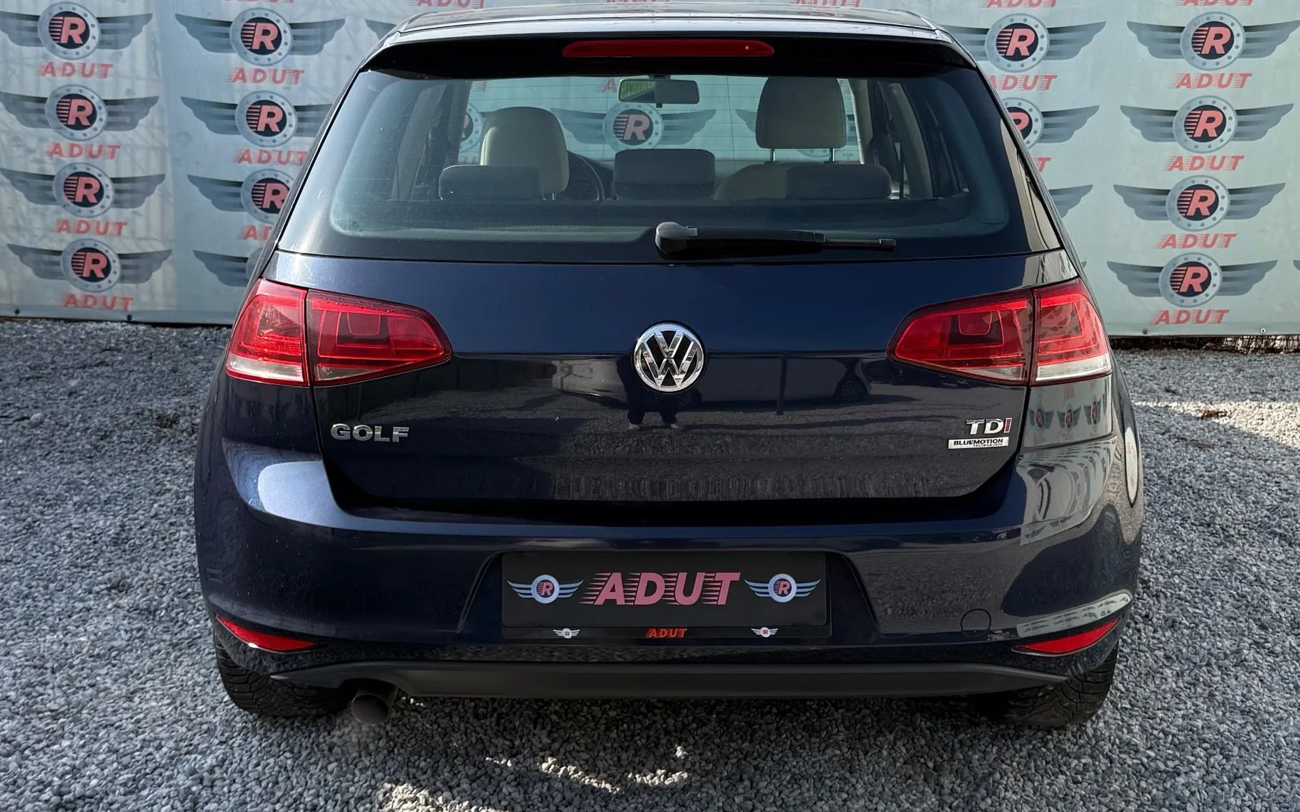 Zunanja slika - Volkswagen Golf - 1.6 TDI BlueMotion Tech Comfort.77kW - 5