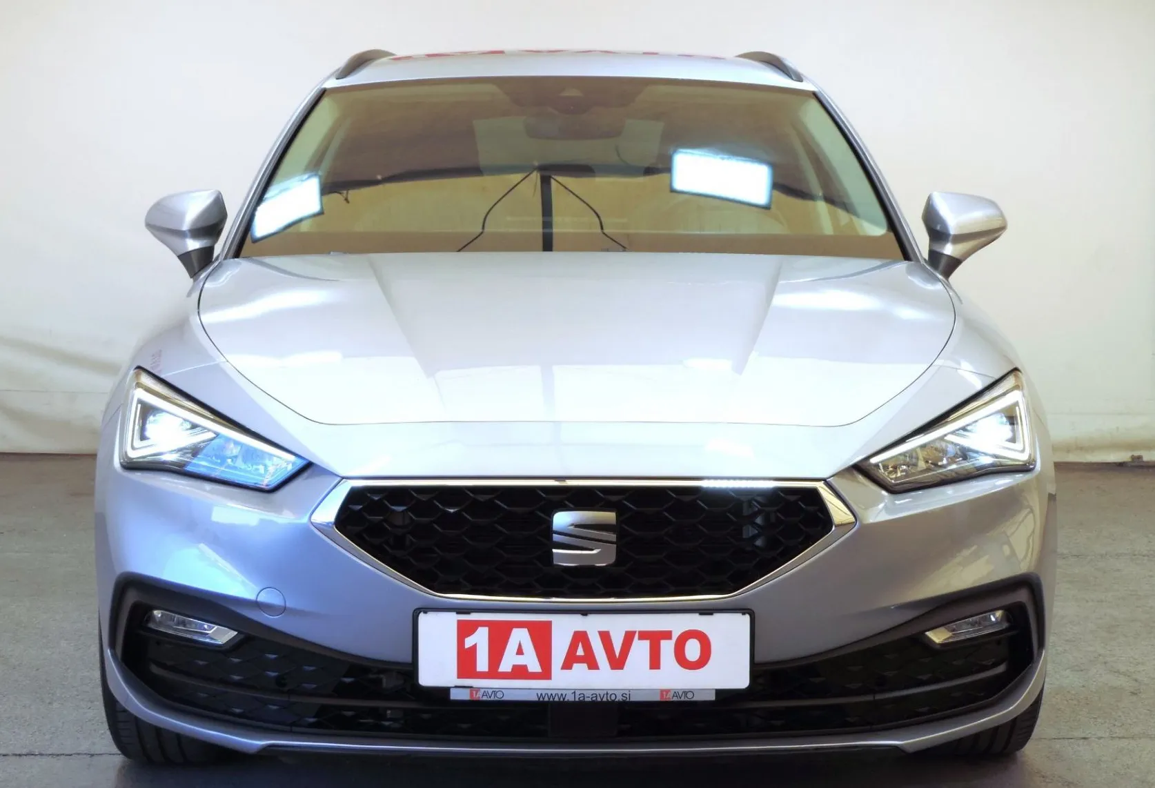 Zunanja slika - Seat Leon - ST 2.0 TDI DSG ACC-LED-NAVI - 2