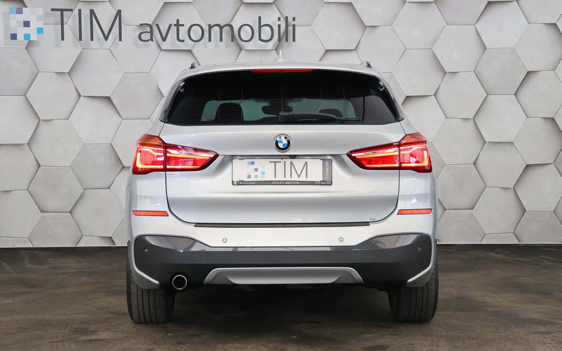 Zunanja slika - BMW X1 - 2.0d 18d x-Drive Aut M-Sport 150KM - 6
