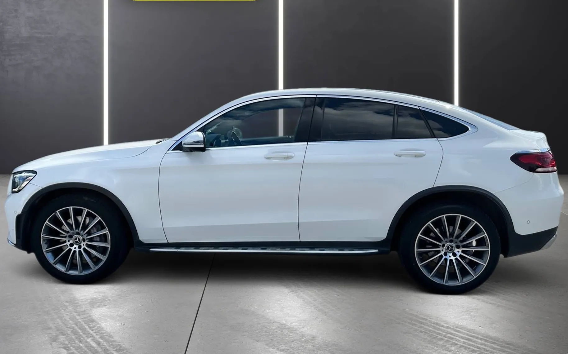 Zunanja slika - Mercedes-Benz GLC-Razred - GLC coupe 220d 4MATIC AMG LINE LED RADAR KAM 360 USNJE NAVI - 4