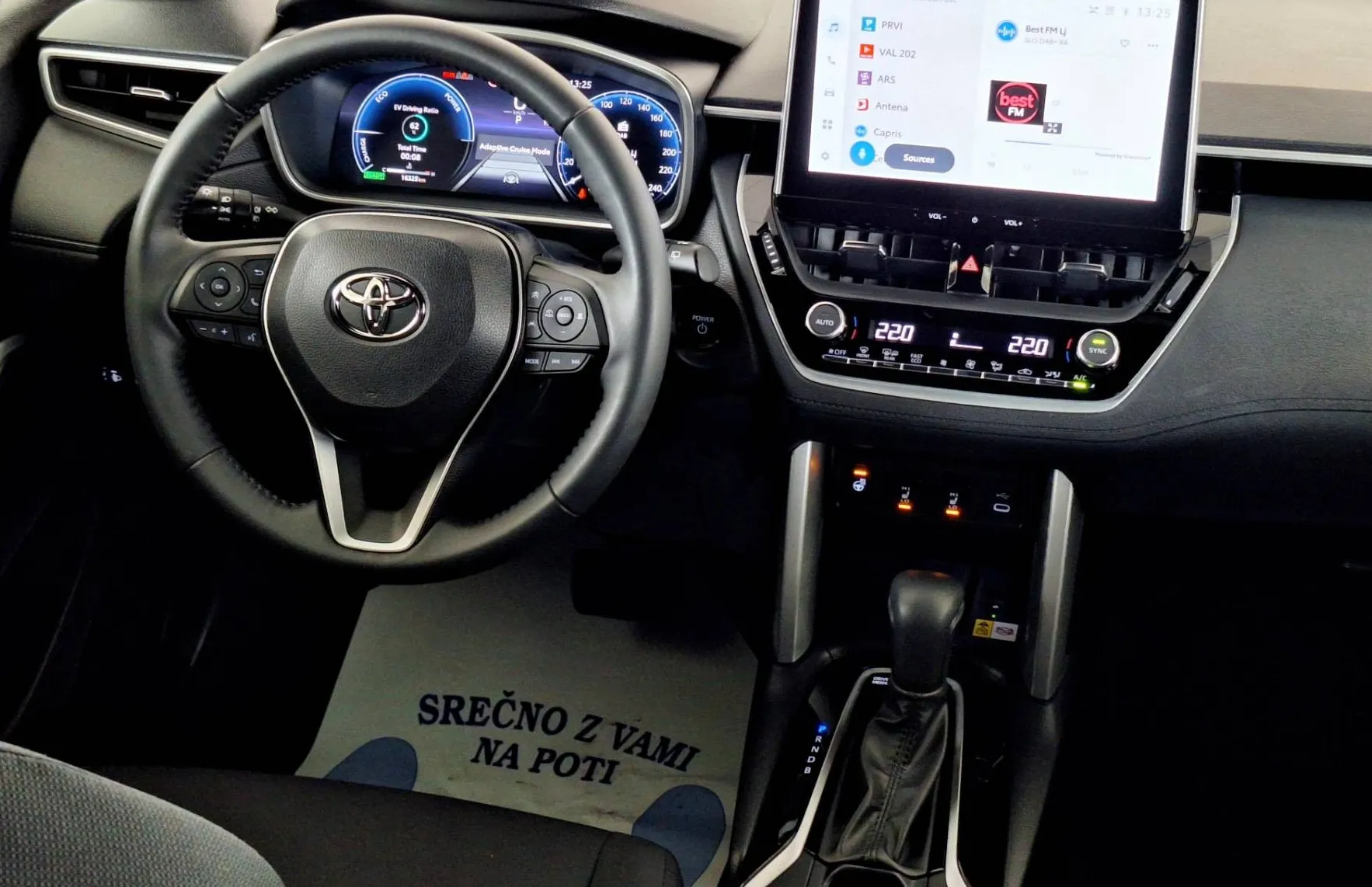 Zunanja slika - Toyota Corolla Cross - Hybrid 1.8 VVT-i Style •Slovensko vozilo•1.lastnik - 10