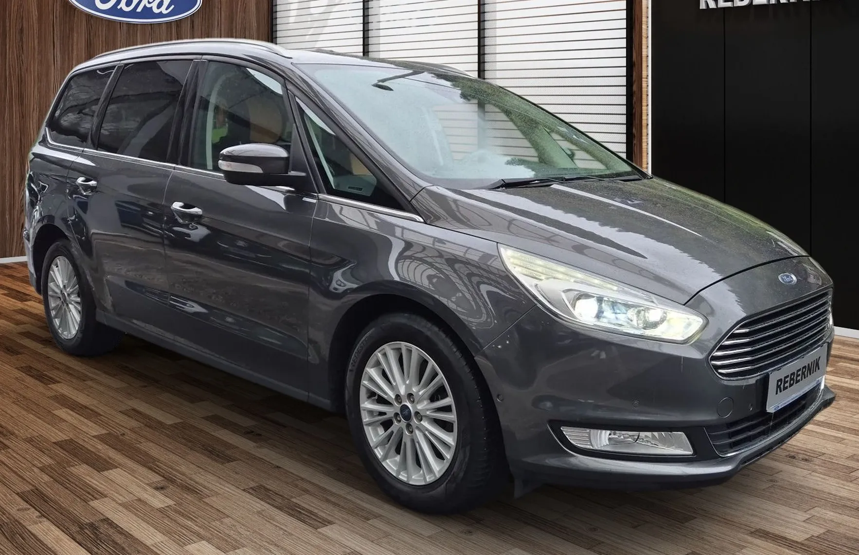 Zunanja slika - Ford Galaxy - TITANIUM 2.0 TDCi 150PS FWD A6-1.LAST-LED-5 SEDEŽ - 2