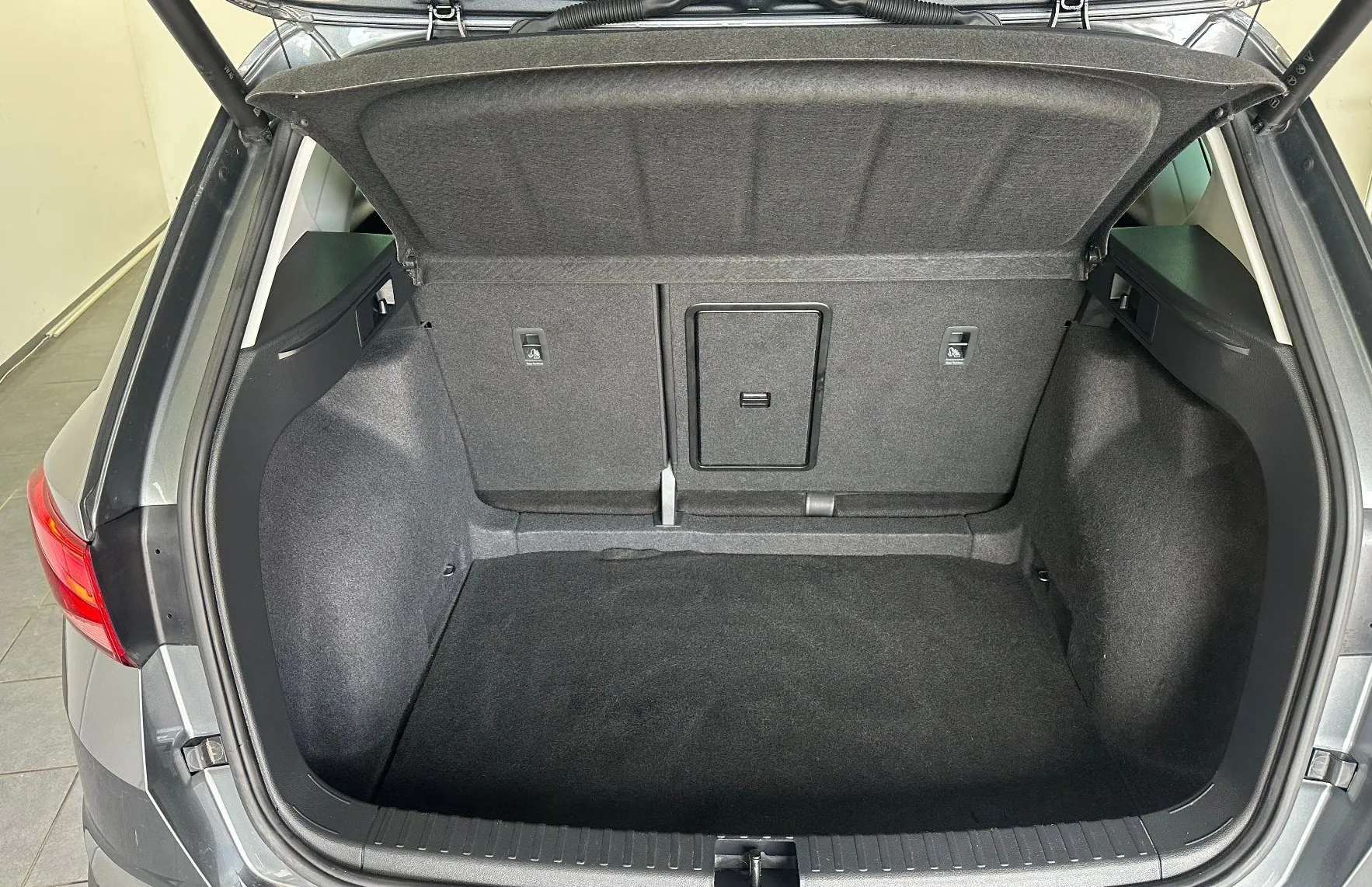 Zunanja slika - Seat Ateca - 2.0 TDI Style.KAMERA.NAVI.LED.2023 LETNIK - 2