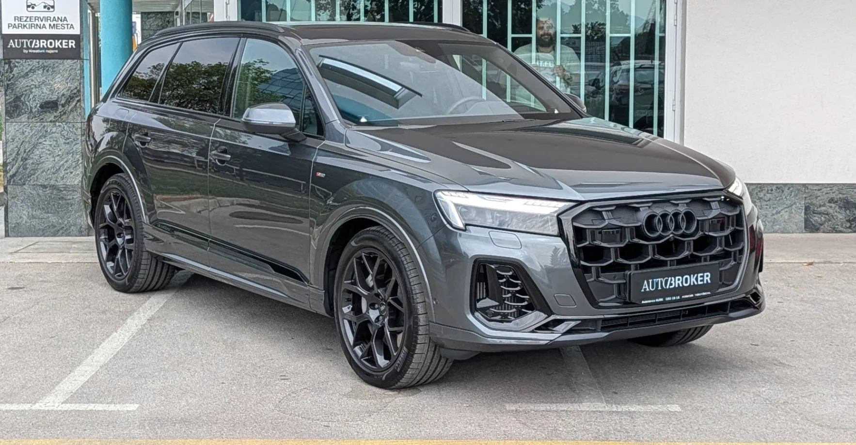 Zunanja slika - Audi Q7 - 55e S line Matrix Laser panorama Head-up - 2