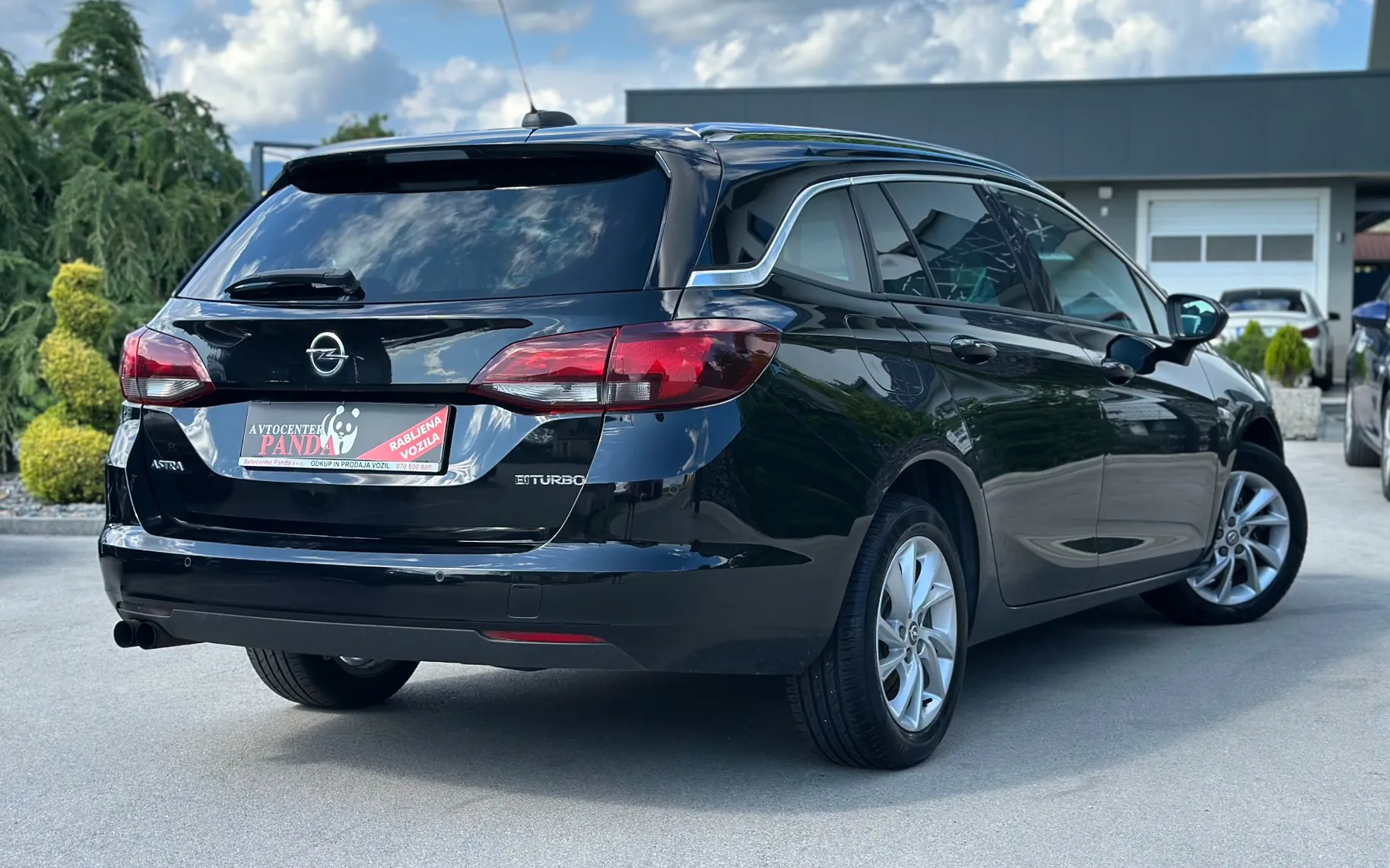 Zunanja slika - Opel Astra - 1.6 CDTI+SLOVENSKI+KEYLESS+NAVI+16 COL+PDC+ODLIČEN - 4
