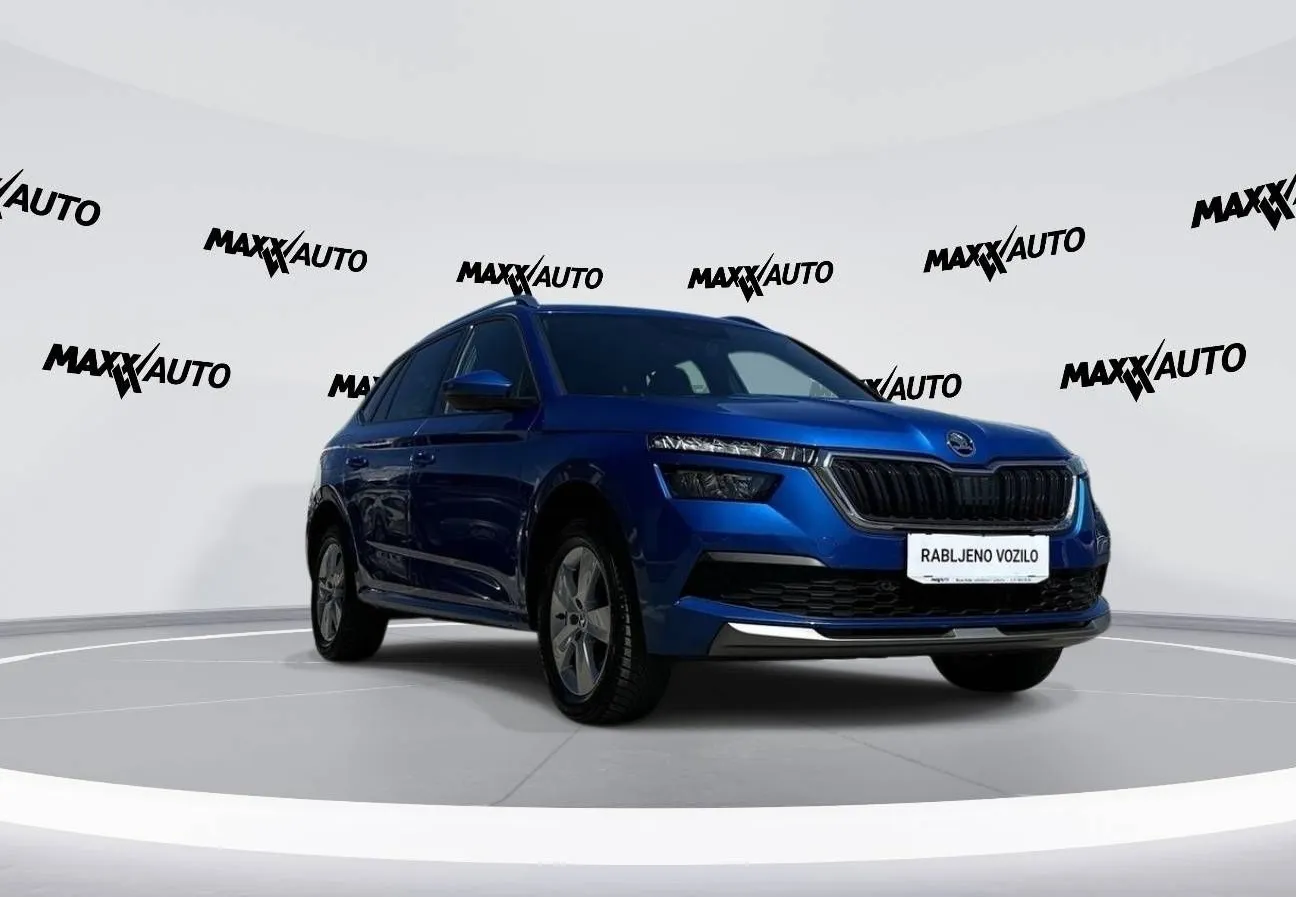Zunanja slika - Škoda Kamiq - 1.0 TSI Sport  Volan+sedeži  Kamera - 3