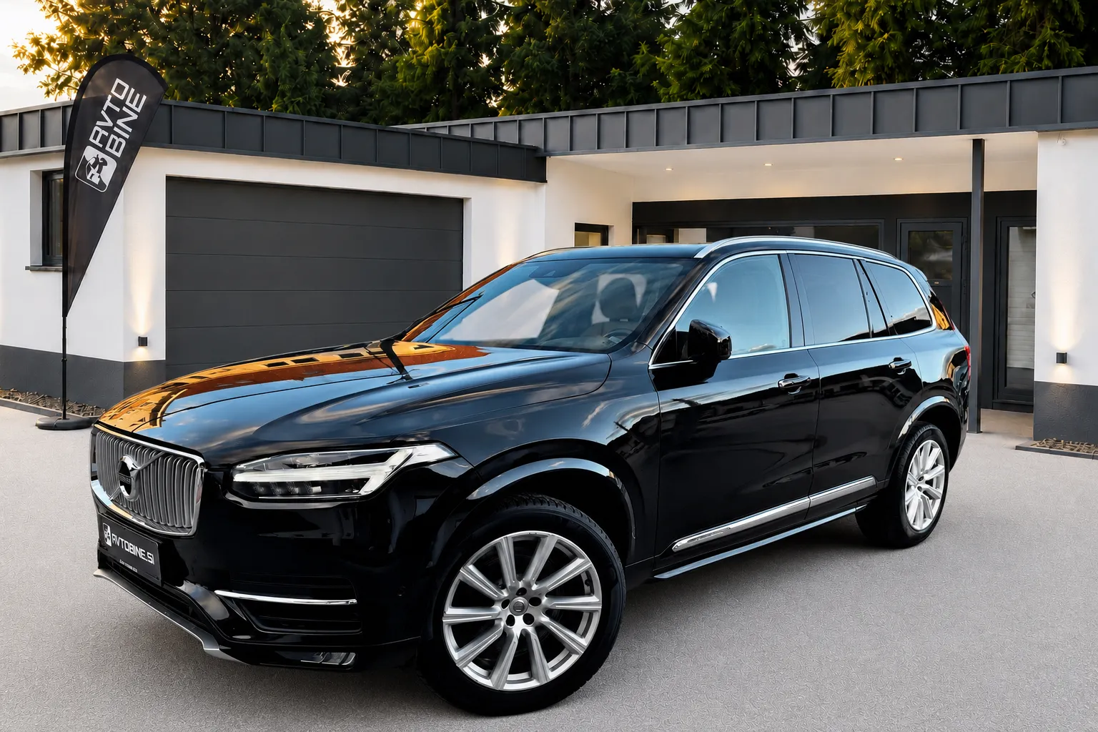 Zunanja slika - Volvo XC90 - D5 AWD A INSCRIPTION-PANO-MATRIX-HLAJENJE-ATRAKT.. - 3