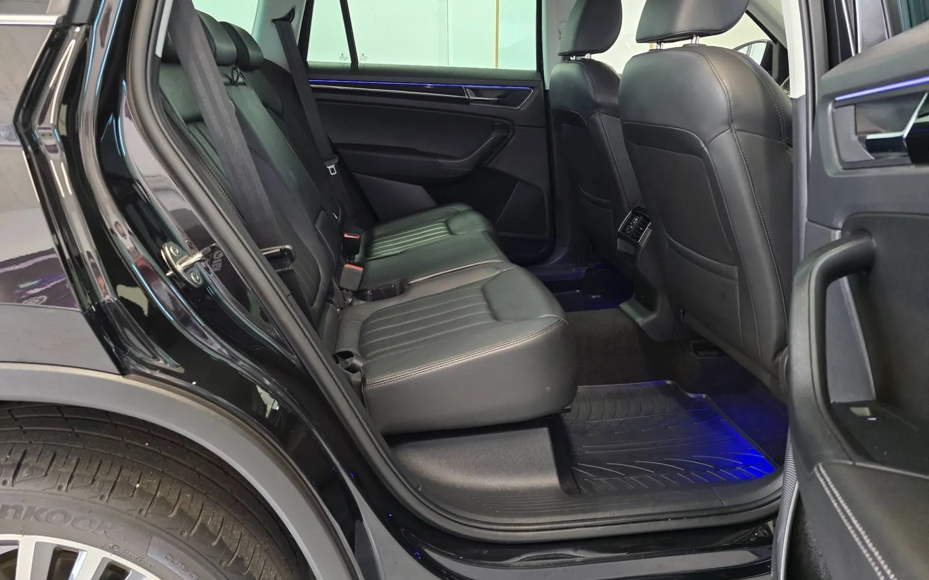 Notranja slika - Škoda Kodiaq - 2.0 TDI L K DSG - Matrix.360kam.Canton.asistence - 19