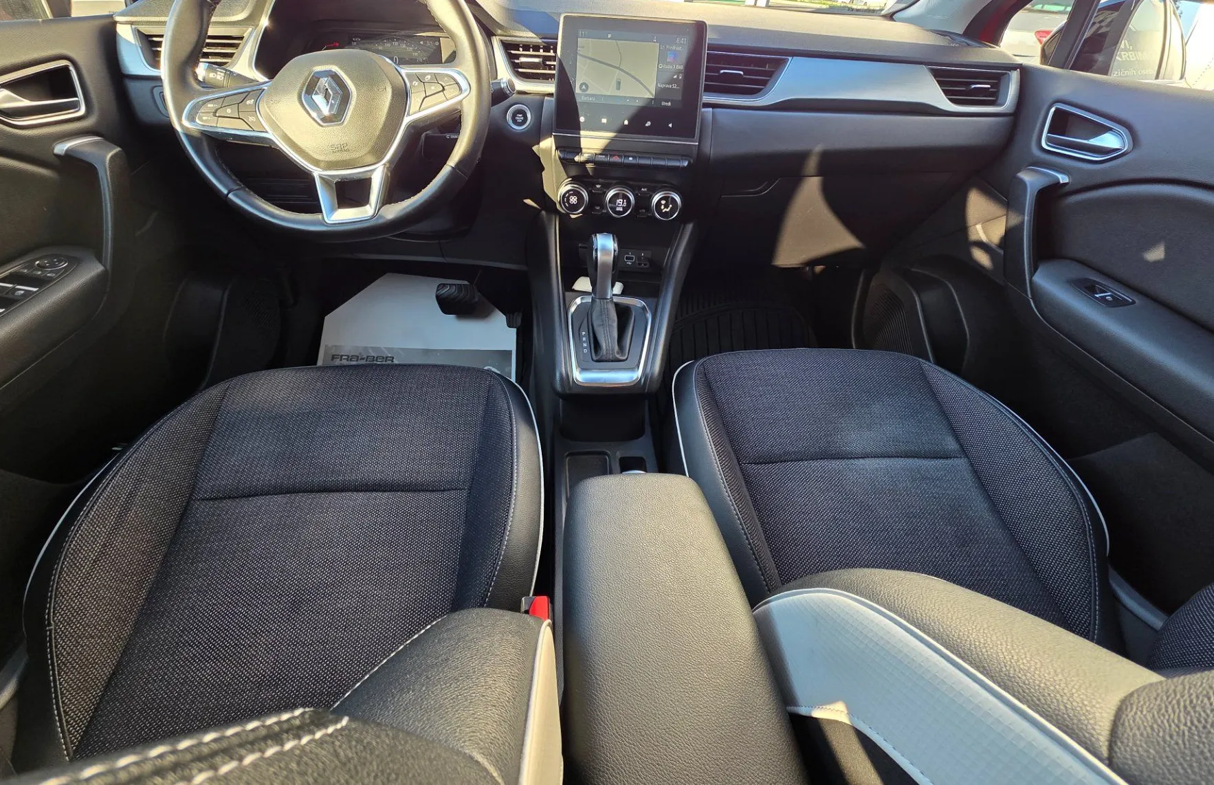 Zunanja slika - Renault Captur - dCi 115 Intens EDC, SLO,KAMERA,FULL LED,TOP STANJE - 7