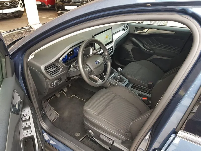 Zunanja slika - Ford Focus - Karavan 1.0 EcoBoost 125 mHEV Titanium X - 8