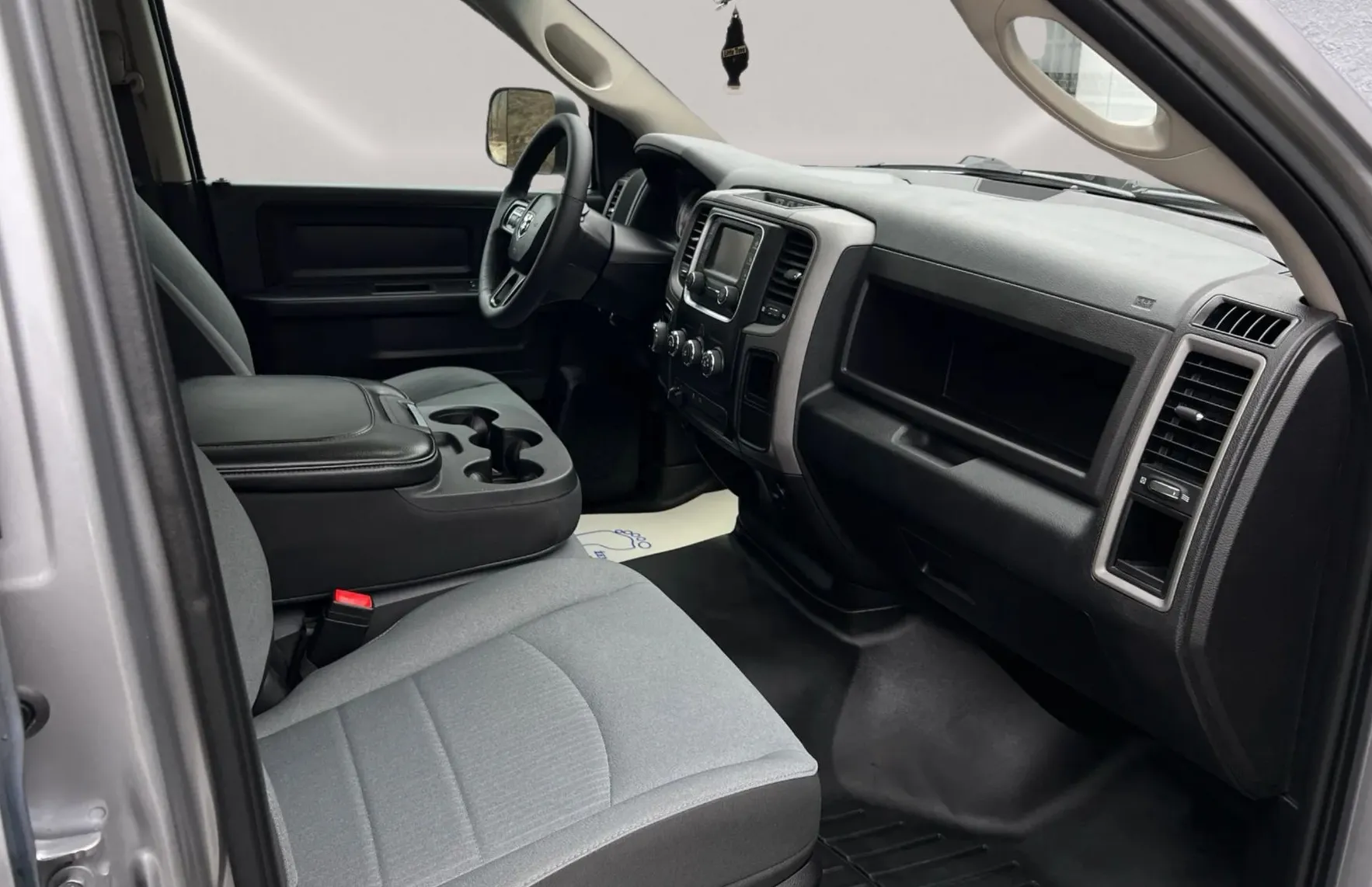Zunanja slika - Dodge Ram - 1500 CLASSIC 1 letna garancija znana vsa zgodovina - 10