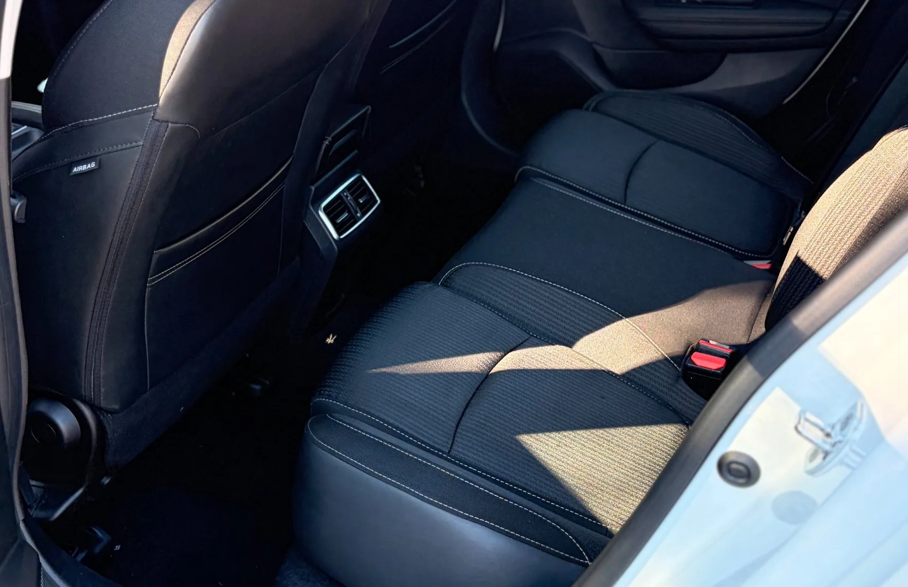 Zunanja slika - Renault Mégane - Megane Grandtour Blue dCi 115 Intens EDC - 8