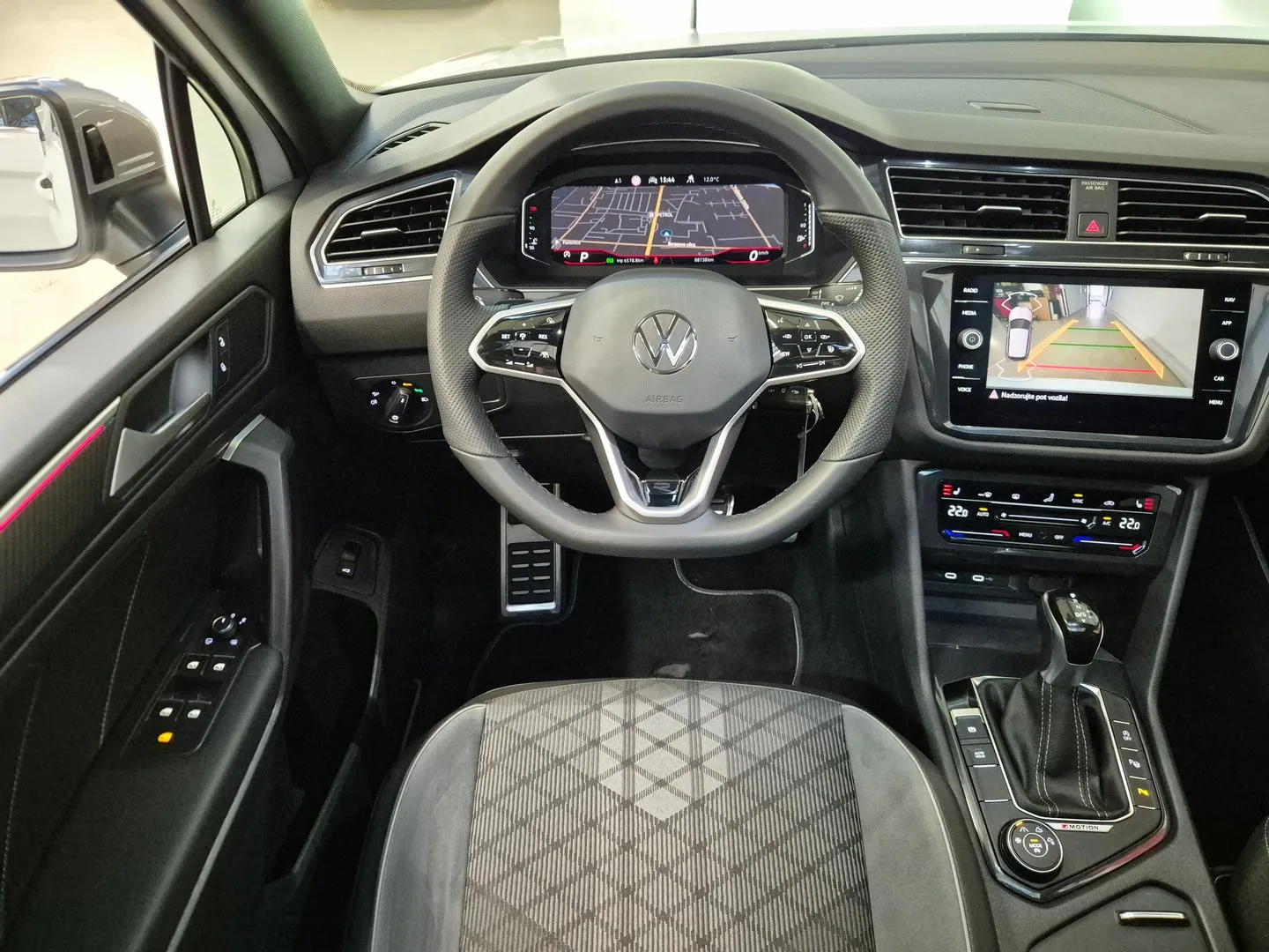 Zunanja slika - Volkswagen Tiguan - Allspace R-Line 2.0 TDI 4M DSG - 7