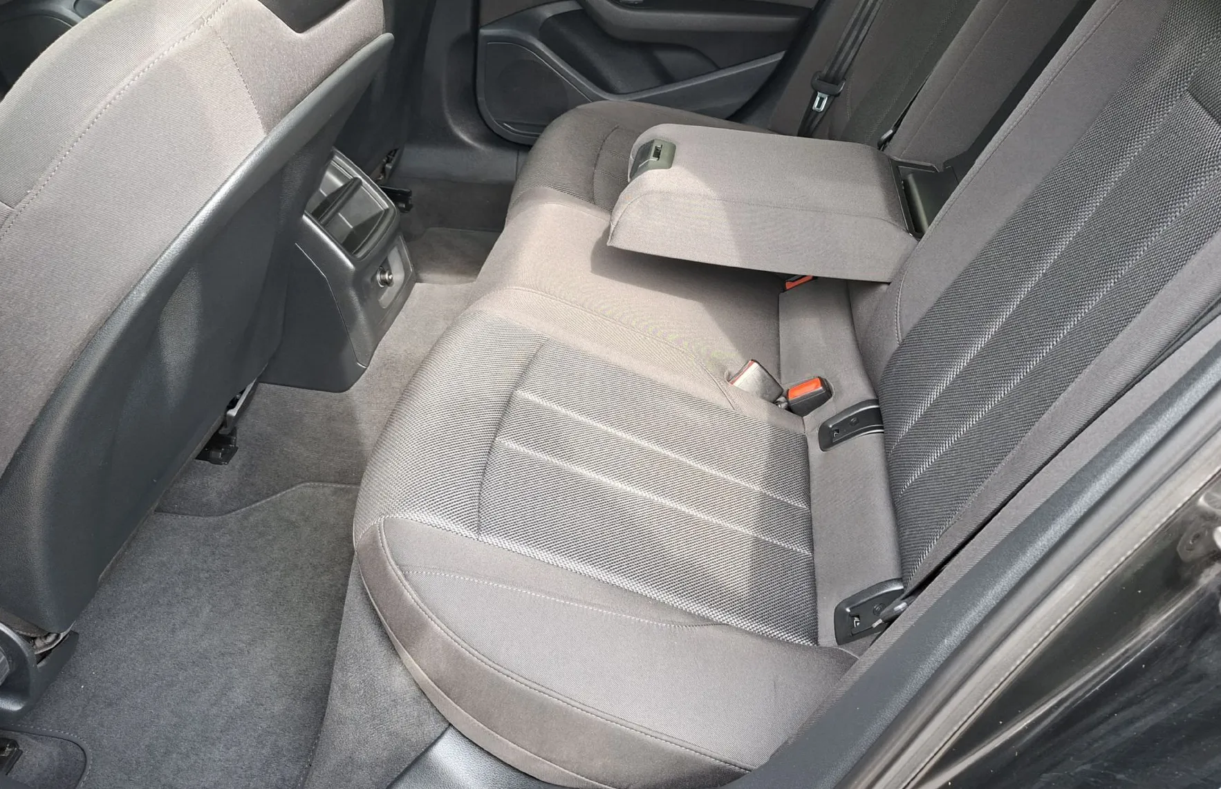 Zunanja slika - Audi A4 - Avant 35 TFSI Advanced S tronic MATRIX KAMERA NAVI - 9