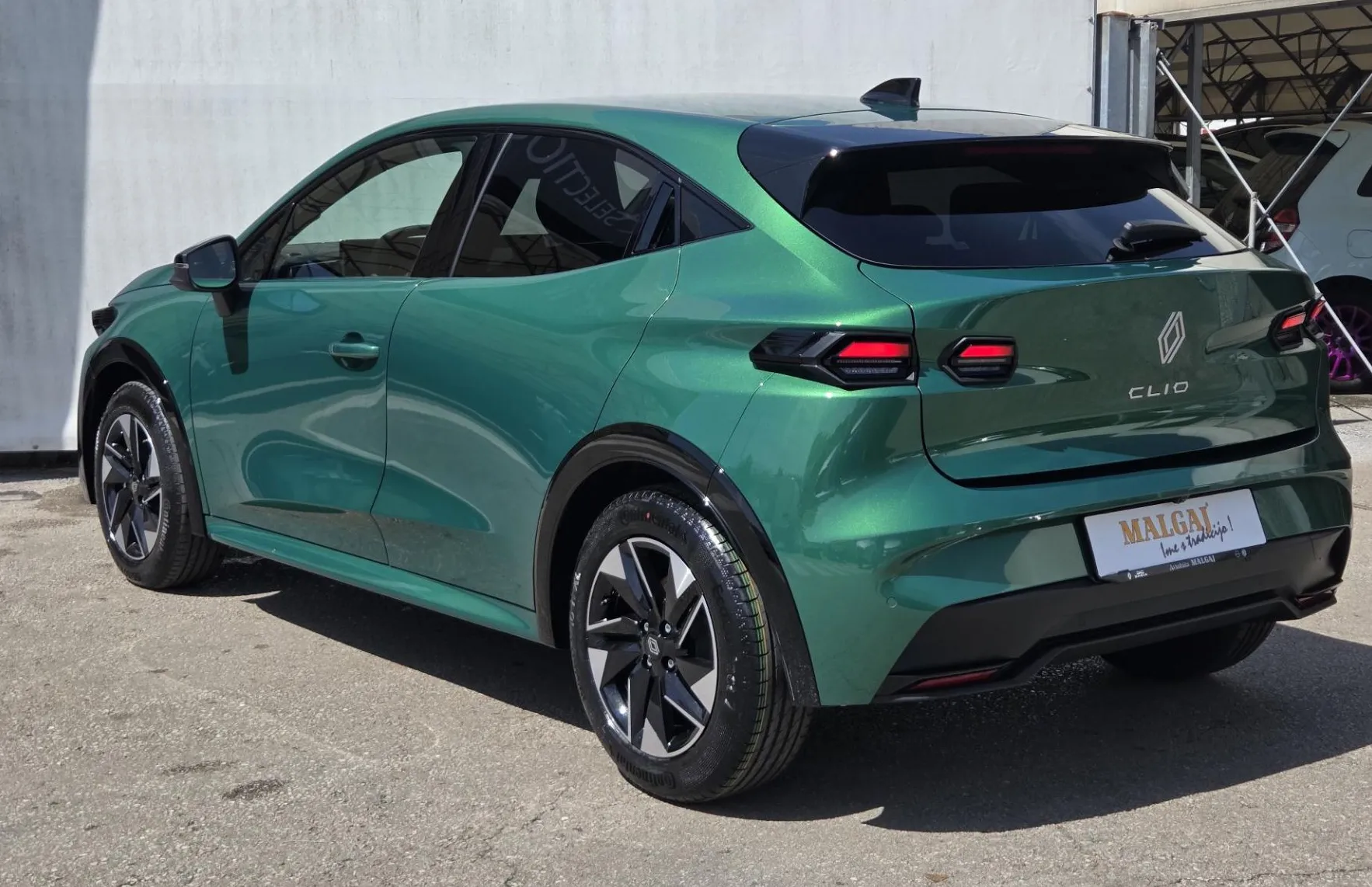 Zunanja slika - Renault Clio - 6 Techno EDC TCE 115+Paket Varnost,vožnja in park. - 6