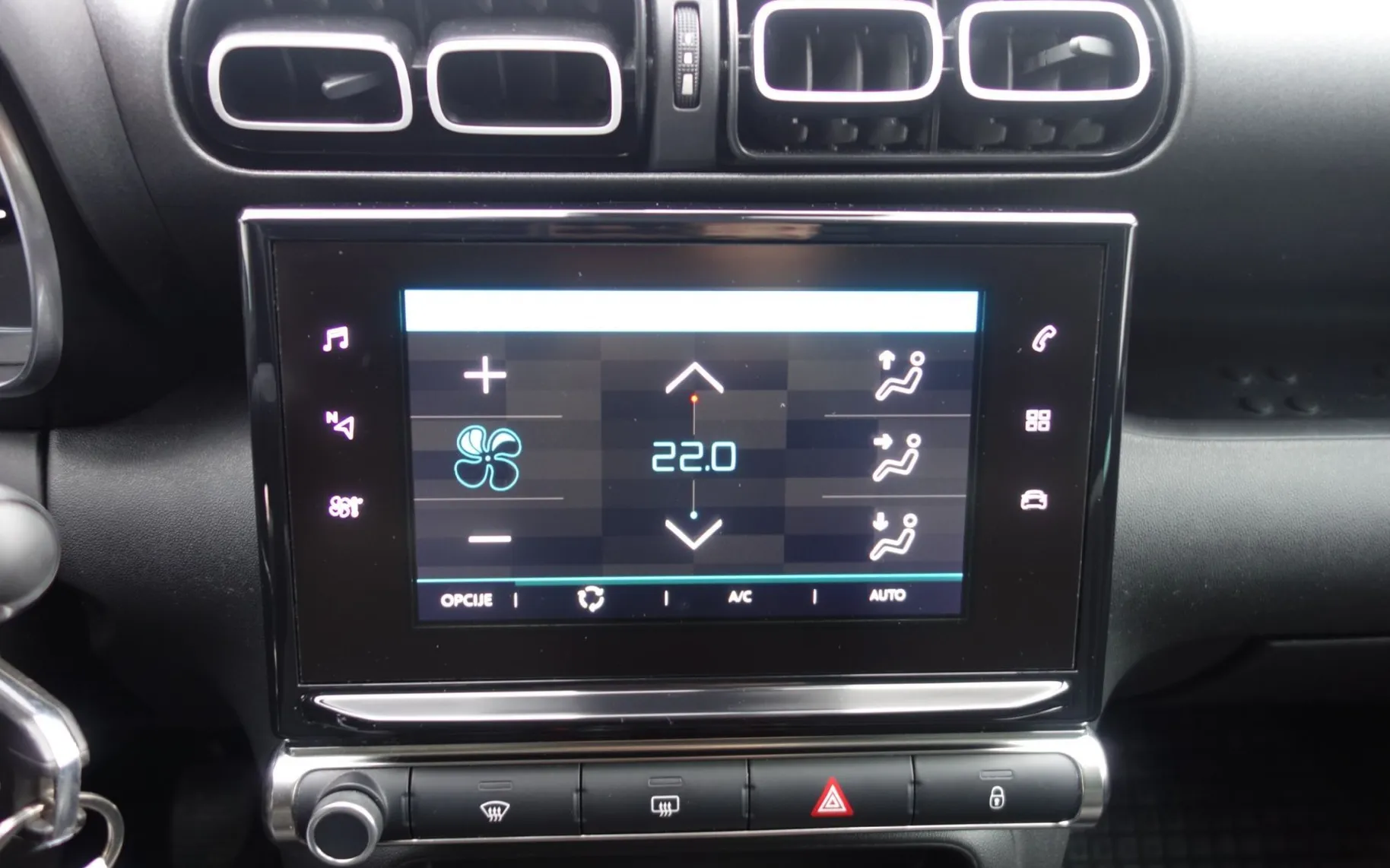 Zunanja slika - Citroën C3 Aircross - Shine PureTech 110 S S BVM6 - 10