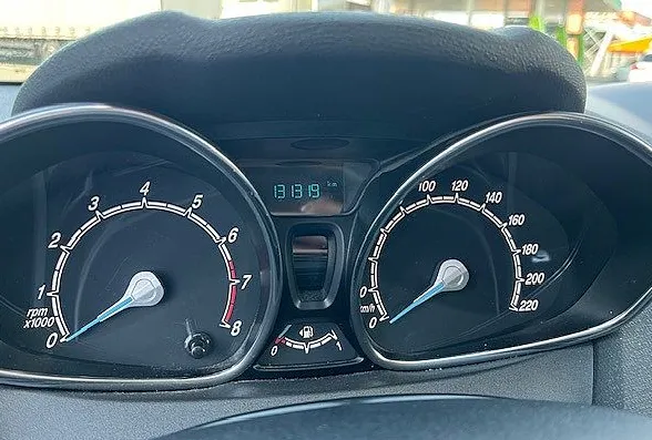 Zunanja slika - Ford Fiesta - 1.25l 60 kW  82 KM TREND - 7
