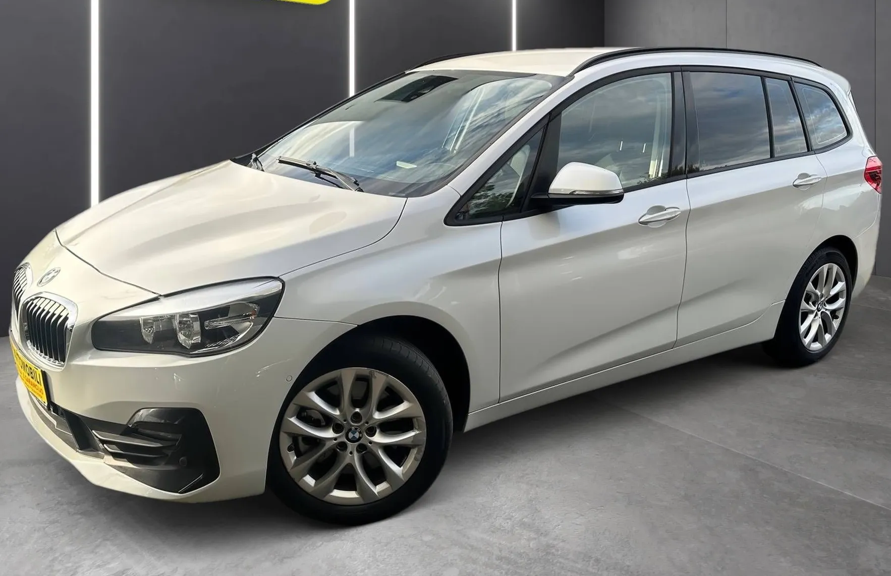 Zunanja slika - BMW Serija 2 - Gran Tourer: 218d 1LASTNIK 7SEDEŽEV NAVI PDC TEMPOMAT TO - 2