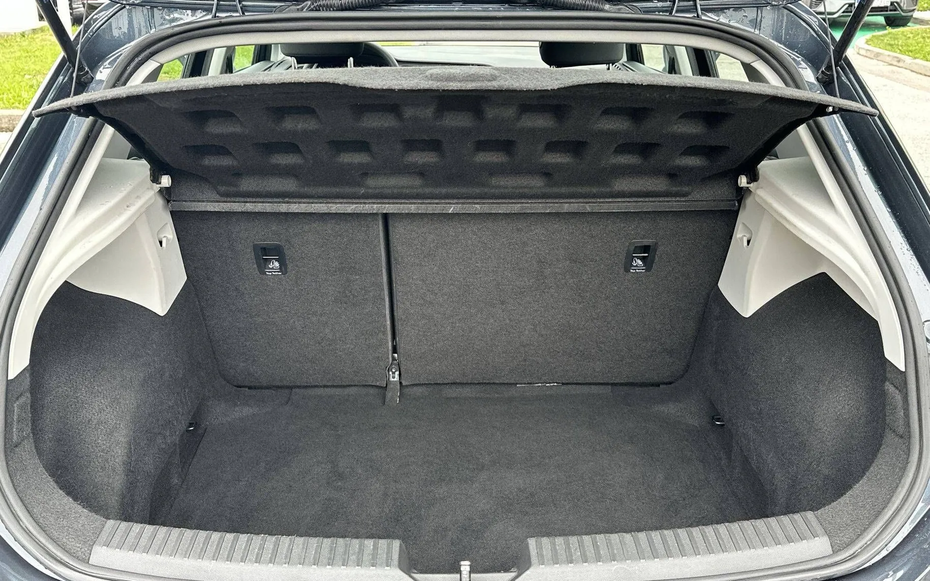 Notranja slika - Seat Leon - 1.0 TSI REFERENCE - 12