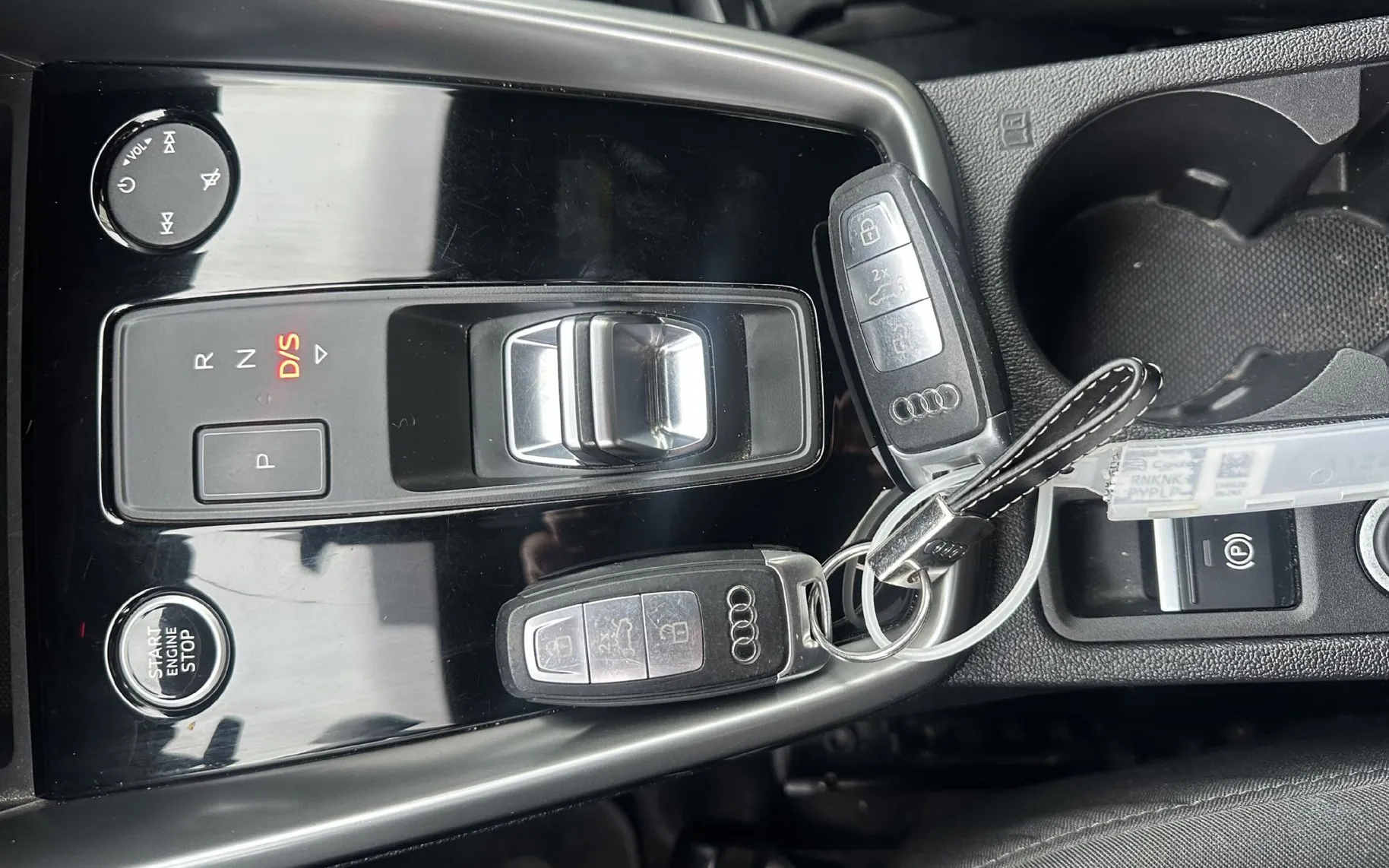 Zunanja slika - Audi A3 - 40 TFSI e Business Stronic 150kW.KAMERA.LED.BENCIN - 10