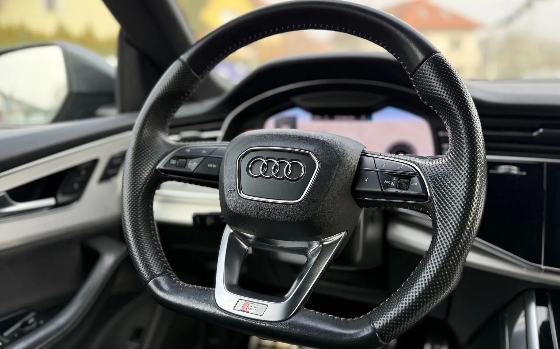 Zunanja slika - Audi Q8 - 50 TDI Quattro 3xS-LiNE HD MATRIX ACC 360KAM ALU22 - 17