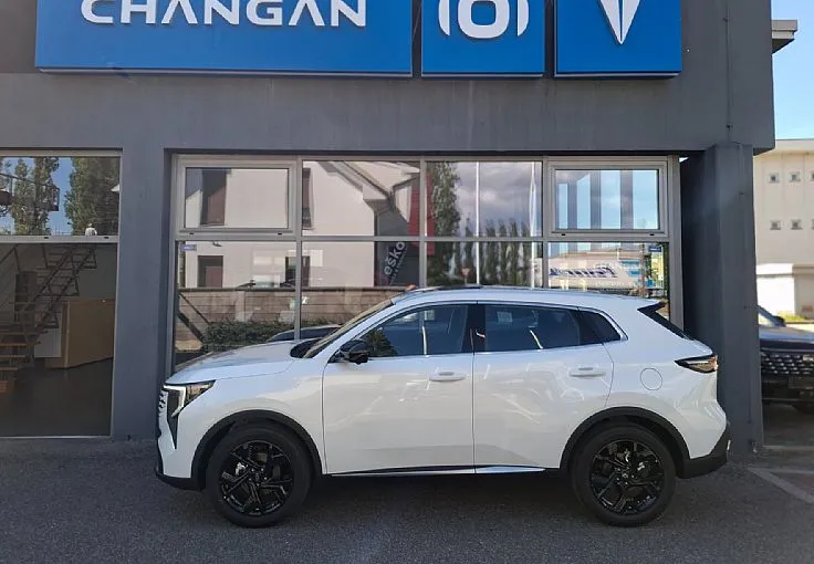 Zunanja slika - Changan CS55 Plus - 7DCT + ZIMSKI PAKET V VREDNOSTI 1.945 EUR+zaloga - 2
