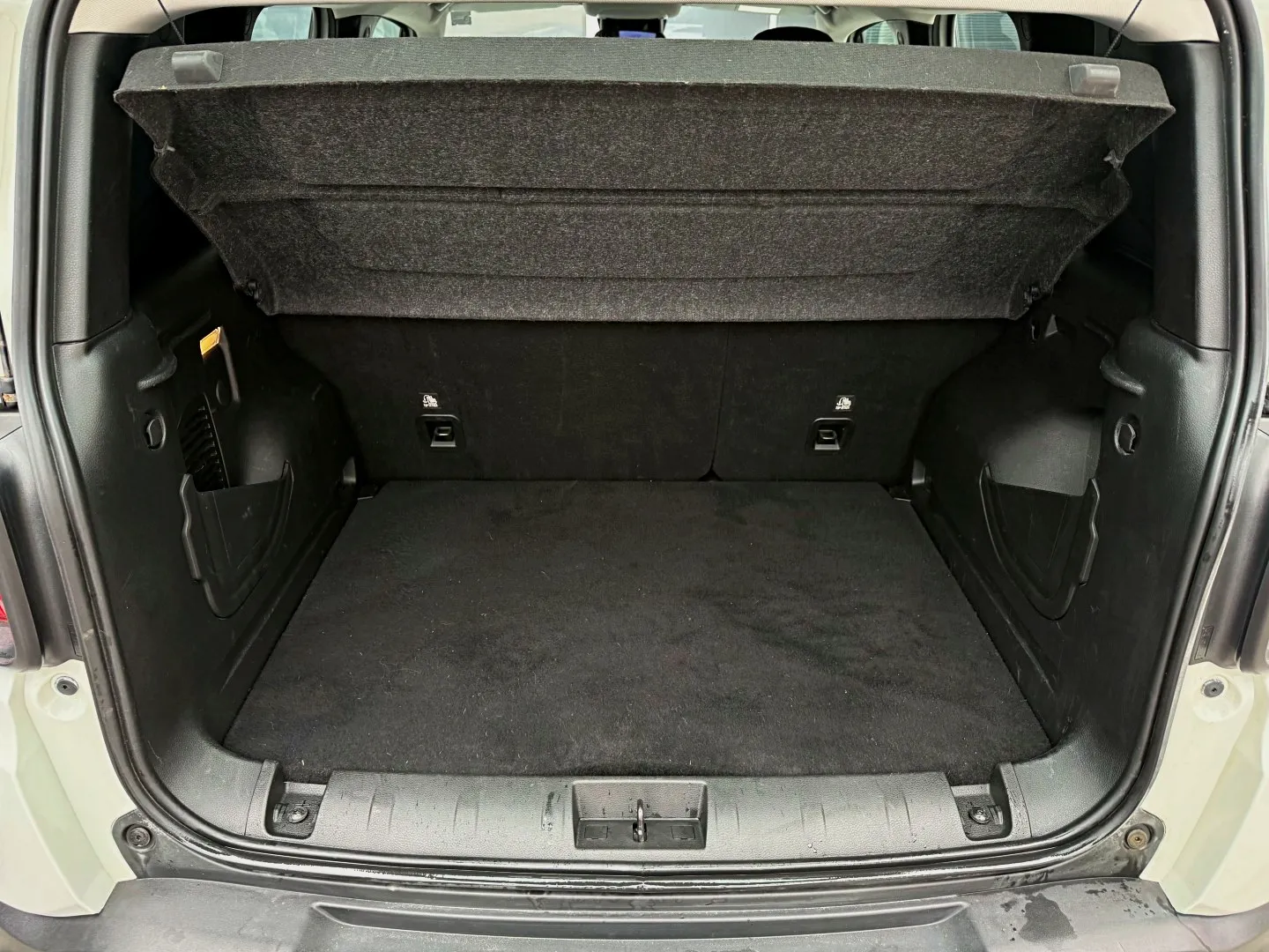 Zunanja slika - Jeep Renegade - 1,0 T3 Sport 1. LASTNIK|LANE ASSIST - 14