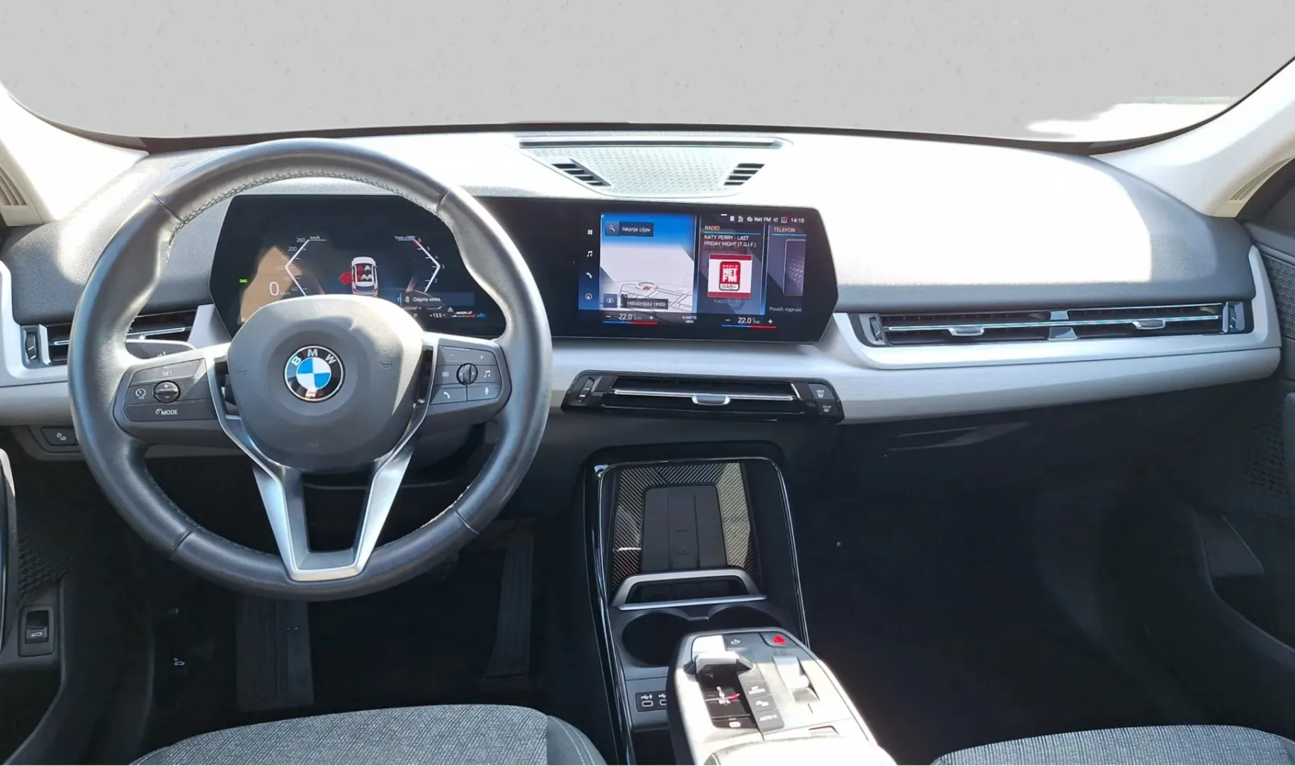 Zunanja slika - BMW X1 - sDrive18d - 7