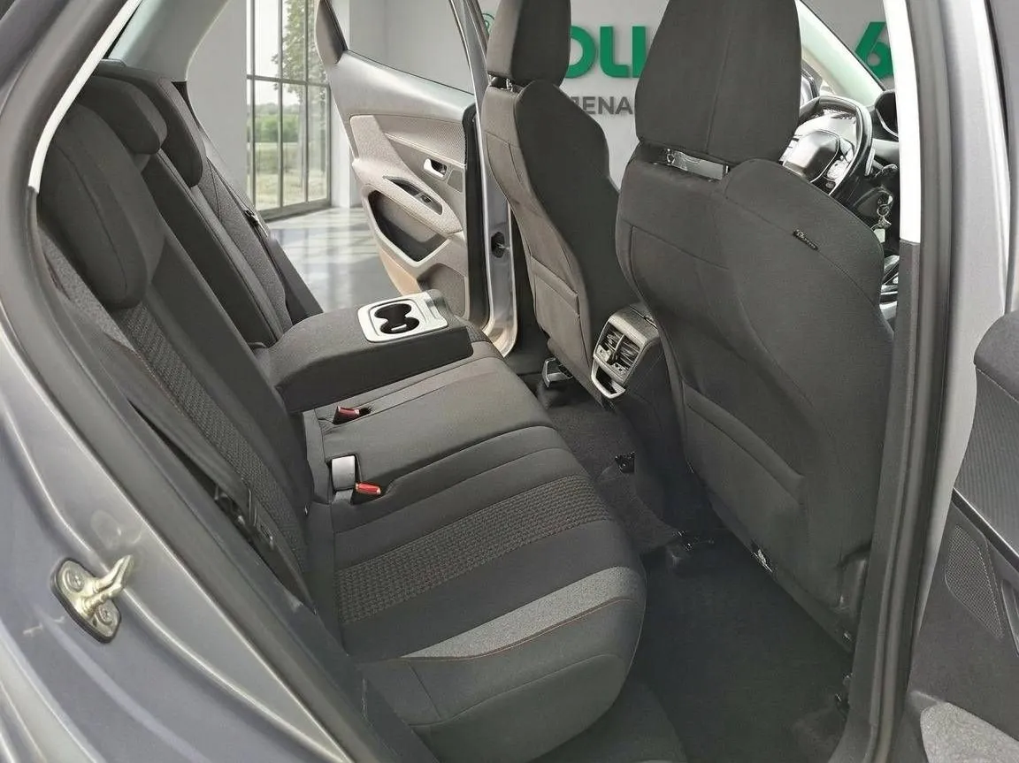 Notranja slika - Peugeot 3008 - 1.6 BlueHDi Aut.-1 LASTNIK-GARANCIJA-ODLIČEN... - 10
