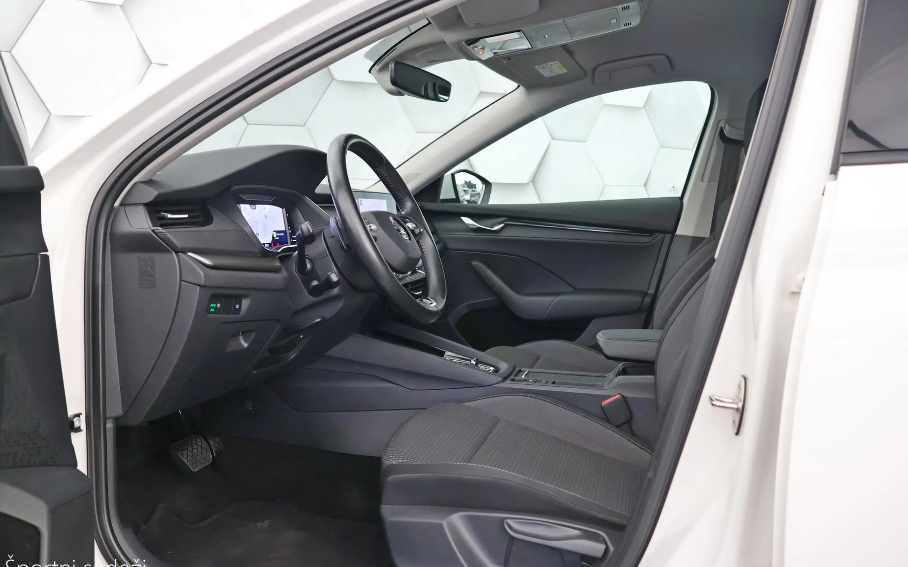 Zunanja slika - Škoda Octavia - 2.0 TDI DSG Ambition 115KM - 9