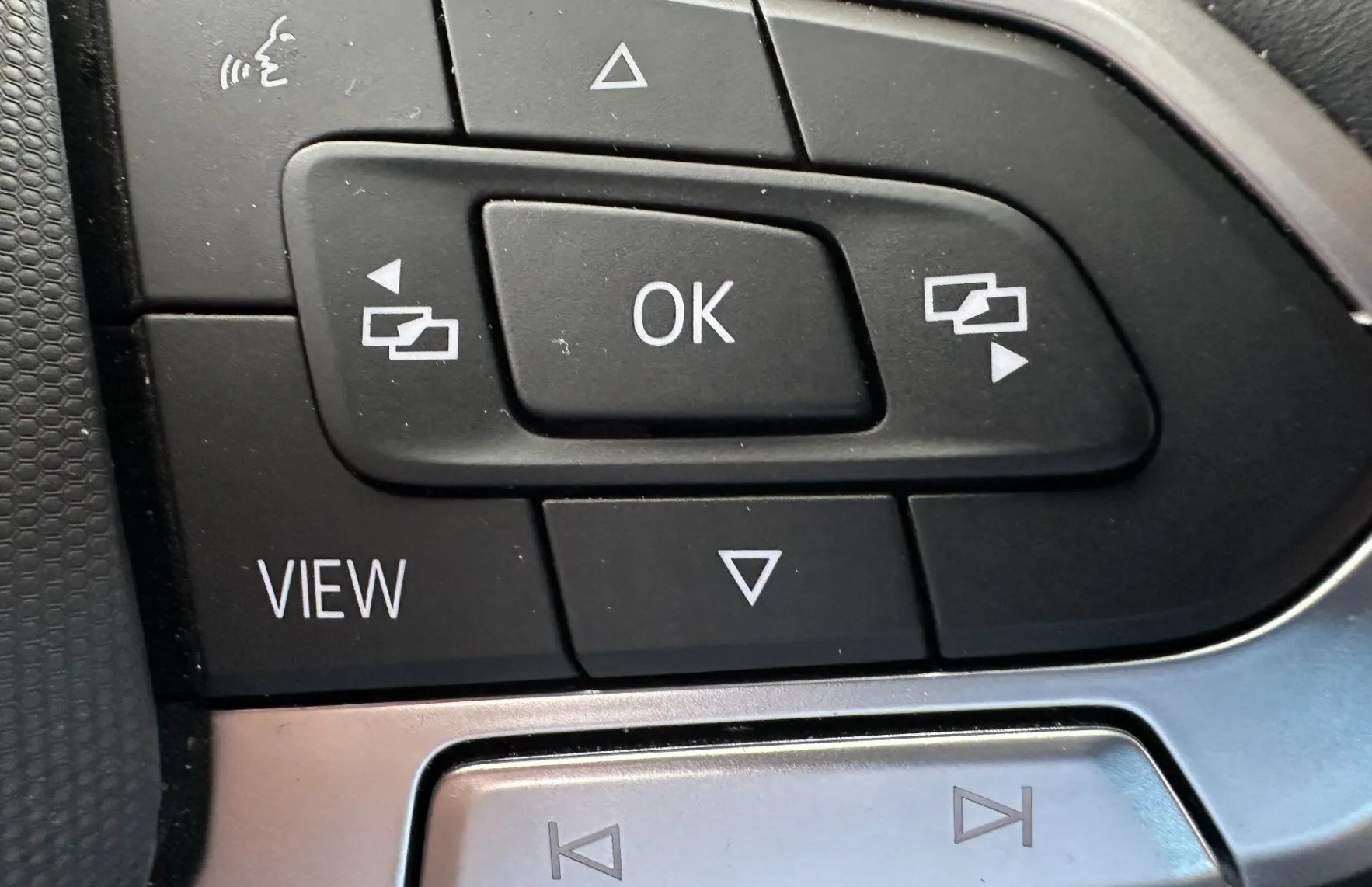 Zunanja slika - Volkswagen Tiguan - 2.0 TDI DSG Life 110kW.KAMERA.NAVI.LED.ACC.TOP - 13