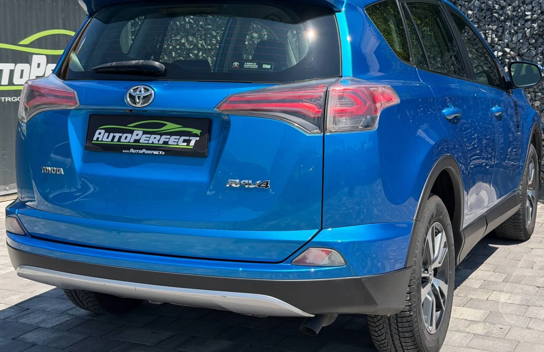 Zunanja slika - Toyota RAV4 - 2.0 D-4D |NAVI|KAM| - 6