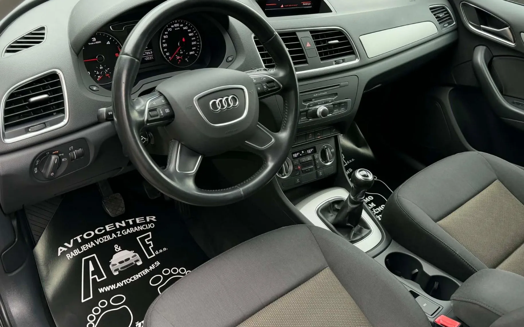 Notranja slika - Audi Q3 - 2.0 TDI-176.000km-1 LASTNIK-LIZING ZA TUJCE- - 10