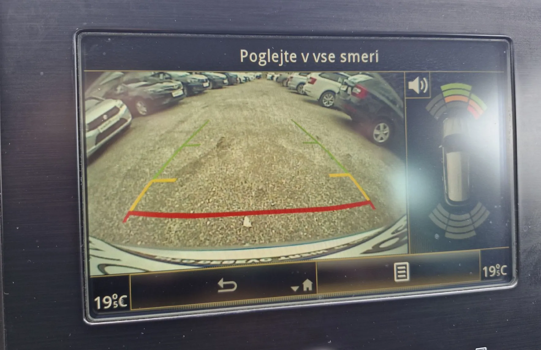 Zunanja slika - Renault Mégane - Megane 1.5 BluedCi INTENS EDC - 11