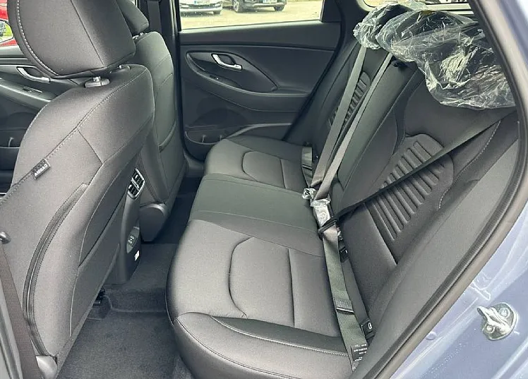 Zunanja slika - Hyundai i30 Wagon - 1.5 T-GDI FL II. PREMIUM   MHEV. SMART. WINTER. - 6