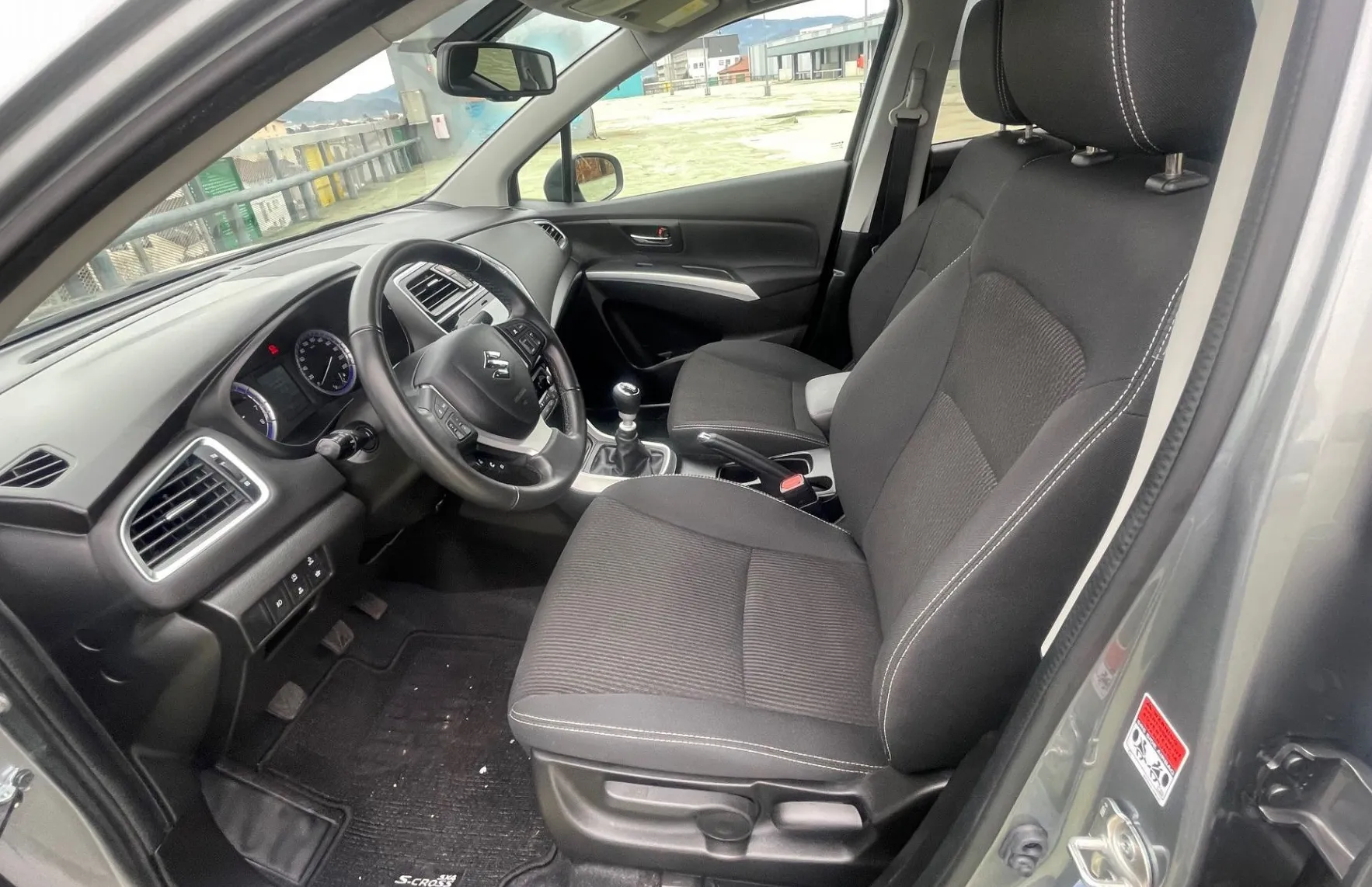 Zunanja slika - Suzuki SX4 S-Cross - 1.4 BOOSTERJET HYBRID  ALLGRIP.NEMŠKI.KAMERA.LED.. - 1