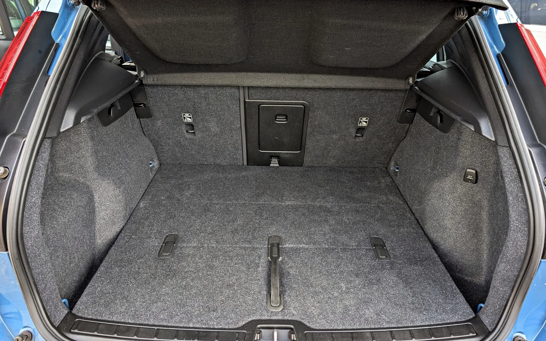 Zunanja slika - Volvo XC40 - 2.0 B3 aut. Core - 13