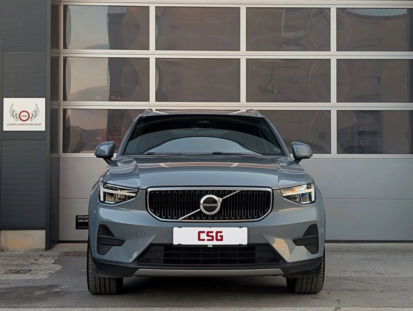 Zunanja slika - Volvo XC40 - 2.0 B3 aut. LED|Kamera|Navi|2xPDC|Keyless - 2