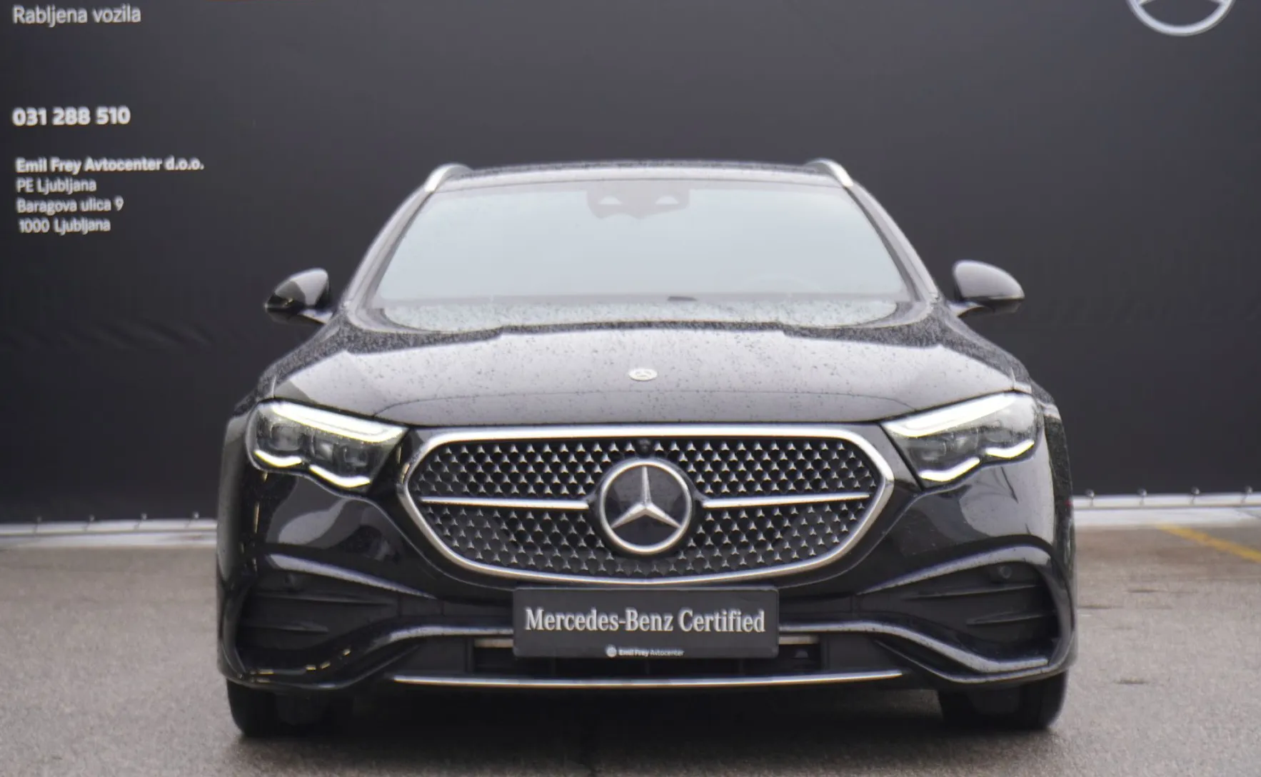Zunanja slika - Mercedes-Benz E-Razred - E 300 e T AMG LINE - 2